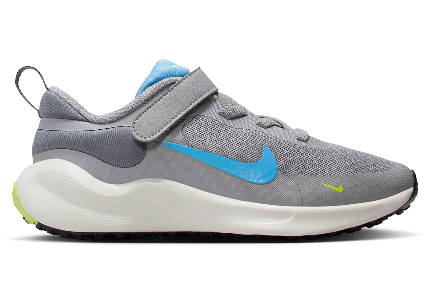 ナイキ レボリューション 灰色 シメント グレー カーボン 青色 ブルー ジュニア キッズ NIKE REVOLUTION 7 CEMENT GREY LIGHT CARBON VOLT UNIVERSITY BLUE (PS) / CEMENT GREY LIGHT CARBON VOLT ベビー マタニティ｜スニケス 28,730円