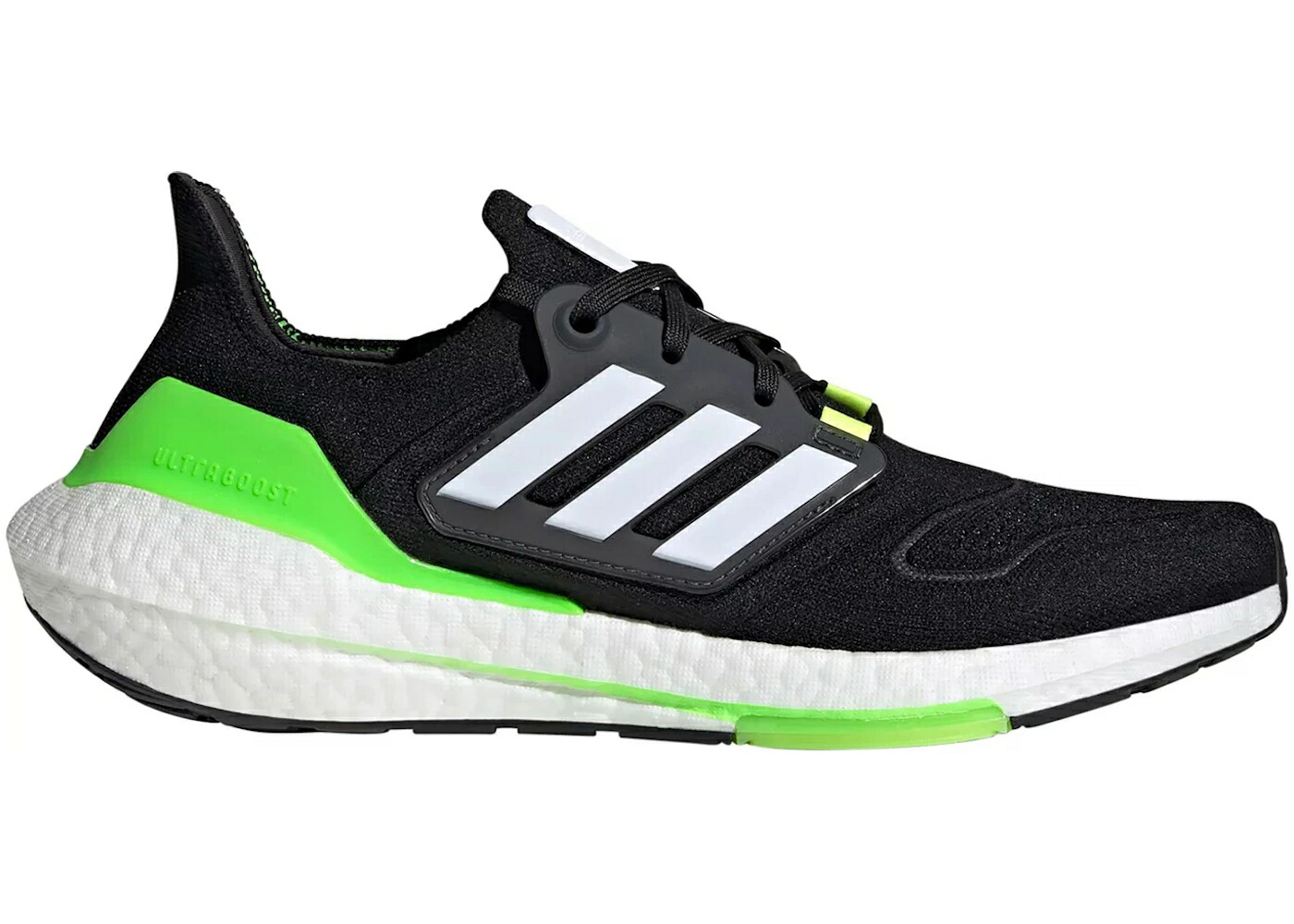 アディダス ウルトラ ブースト コア 黒色 ブラック 緑 グリーン 白色 ホワイト ウルトラブースト スニーカー メンズ ADIDAS ULTRA BOOST 22 CORE BLACK SOLAR GREEN / CORE BLACK CLOUD WHITE SOLAR