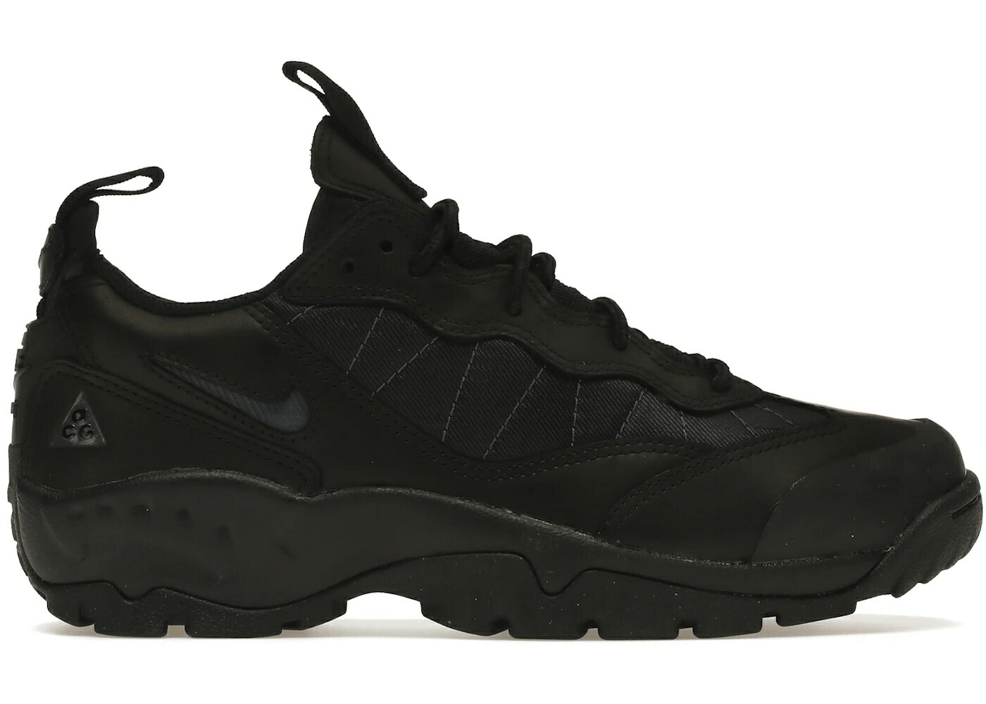 ナイキ 黒いこと 黒いこと スニーカー メンズ NIKE ACG AIR MADA LOW TRIPLE BLACK / BLACK BLACK BLACK