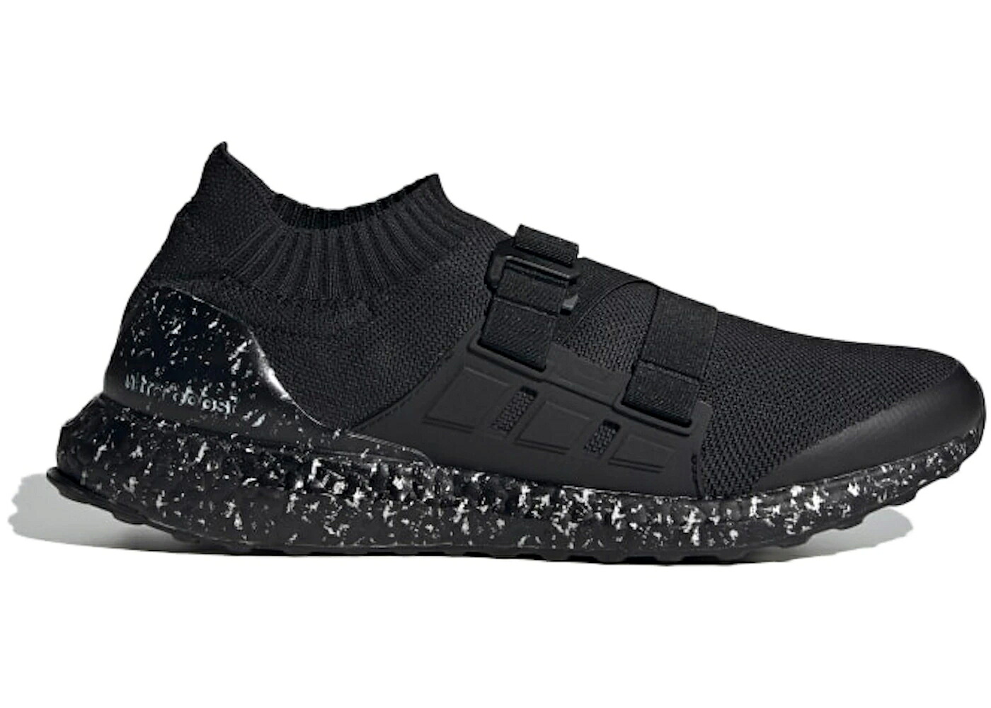 アディダス ウルトラ ブースト 黒色 ブラック コア ウルトラブースト スニーカー メンズ ADIDAS ULTRA BOOST AOH HYKE BLACK / CORE BLACK CORE BLACK CORE BLACK|スニケス