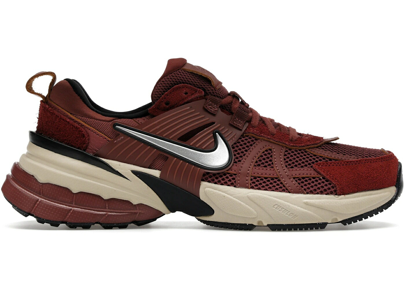 ナイキ ラン 赤 レッド ポニー 黒色 ブラック WOMEN'S スニーカー レディース NIKE V2K RUN RED SEPIA DARK PONY (WOMEN'S) / RED SEPIA DARK PONY BLACK CHROME