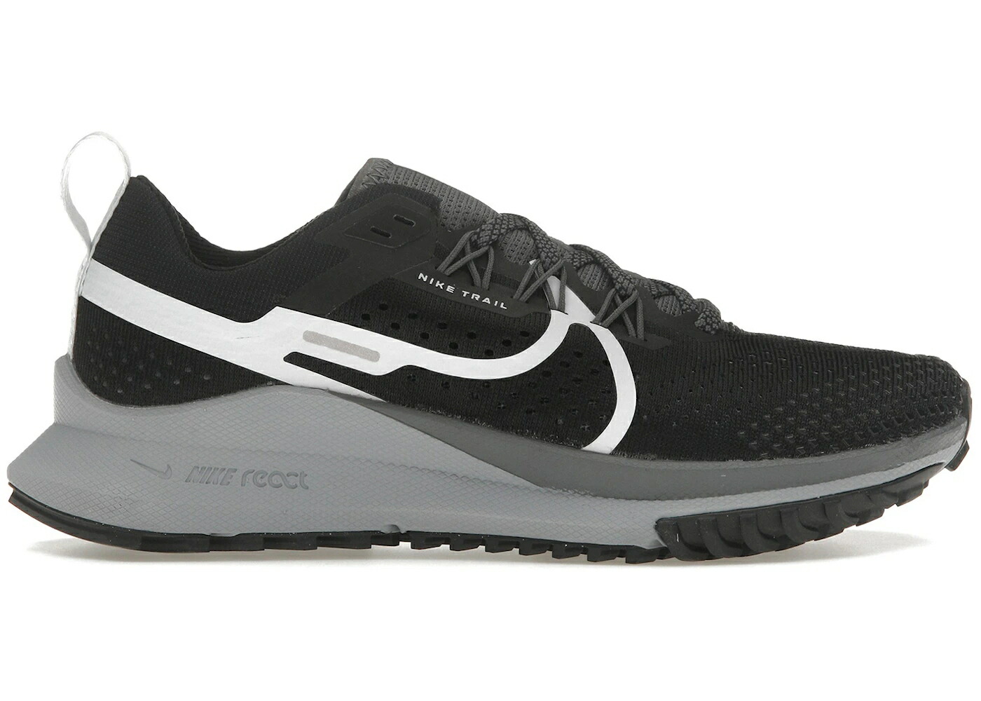 ナイキ リアクト ペガサス 黒色 ブラック 灰色 グレー オーラ WOMEN スニーカー レディース NIKE REACT PEGASUS TRAIL 4 BLACK DARK GREY (WOMEN) / BLACK DARK GREY WOLF GREY AURA