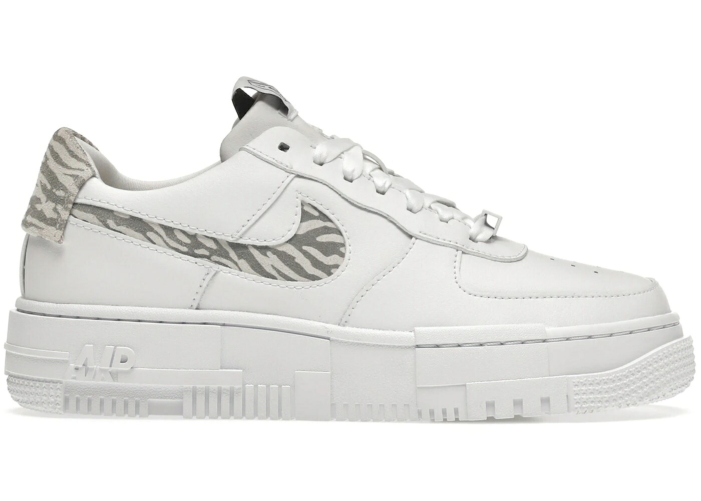 ナイキ 白いこと 白いこと 薄墨色 薄墨色 空軍 WOMEN\u0027S スニーカー レディース NIKE AIR FORCE 1 LOW PIXEL SE WHITE ZEBRA (WOMEN\u0027S) / WHITE PARTICLE GREY SUMMIT WHITE