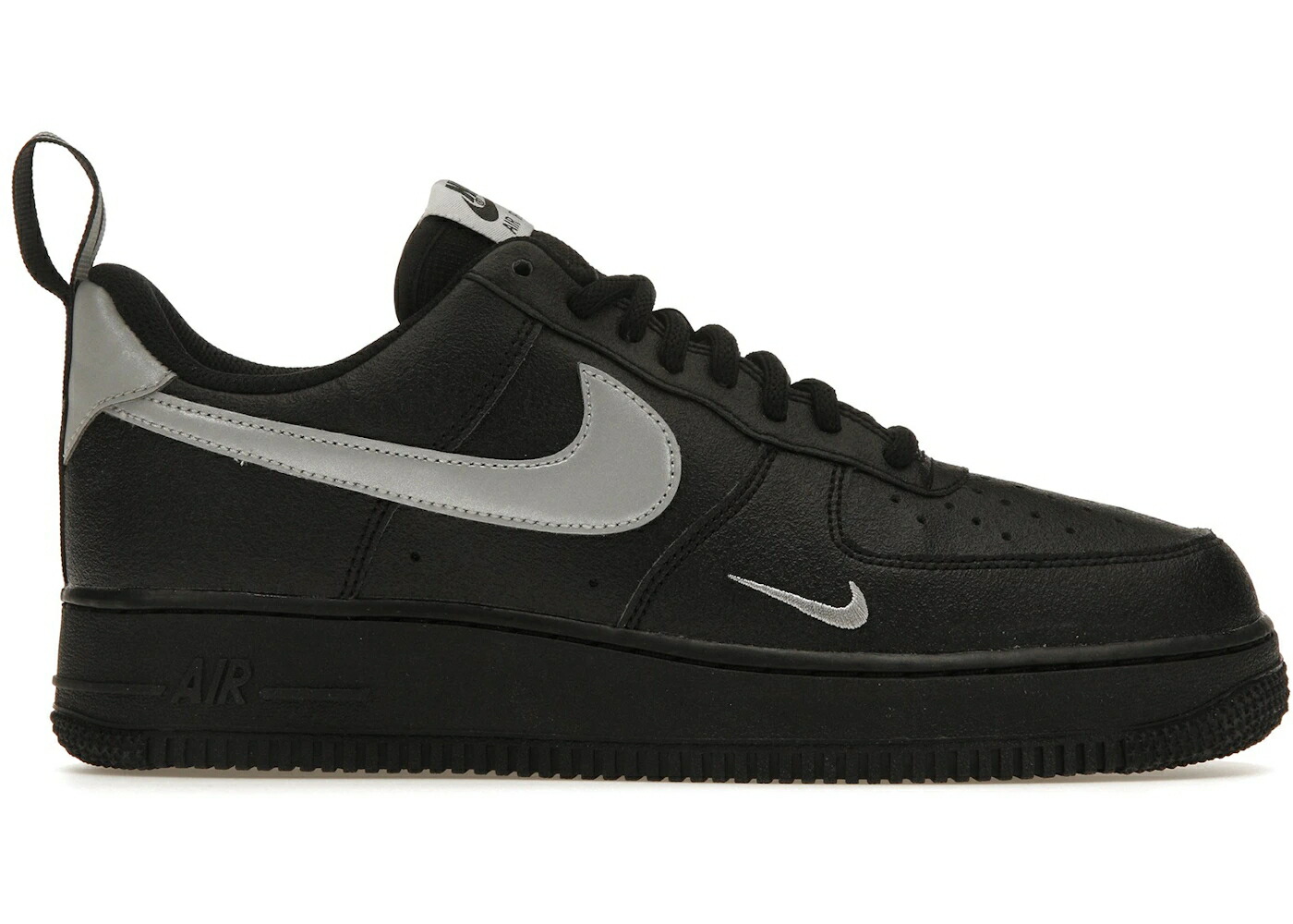ナイキ 黒色 ブラック 銀色 シルバー エアフォース 07 スニーカー メンズ NIKE AIR FORCE 1 LOW LV8 BLACK METALLIC SILVER / BLACK METALLIC SILVER