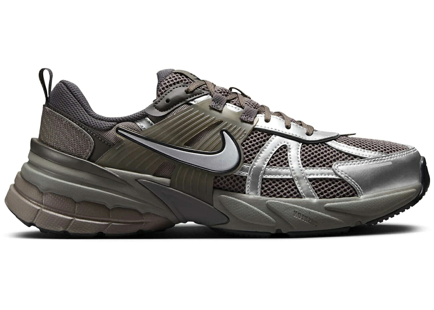 ナイキ 幽客 しろがね色 しろがね色 スニーカー メンズ NIKE V2K RUN CAVE STONE FLAT PEWTER MEDIUM ASH METALLIC SILVER / CAVE STONE FLAT PEWTER MEDIUM