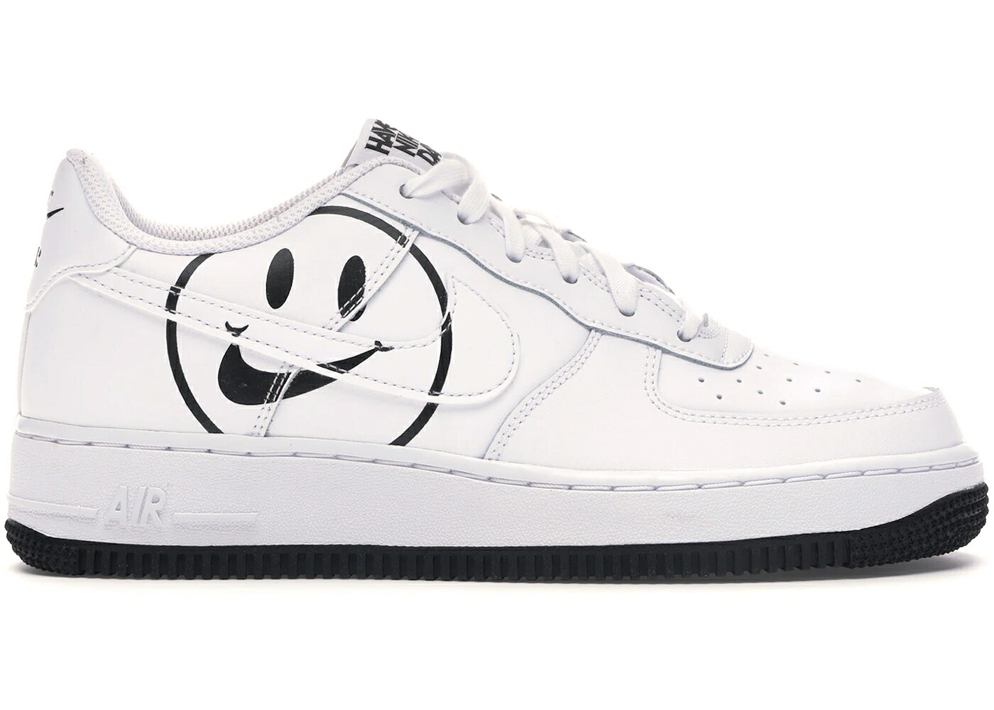 ナイキ 白色 ホワイト 黒色 ブラック エアフォース ジュニア キッズ NIKE AIR FORCE 1 LOW HAVE A DAY WHITE (GS) / WHITE BLACK WHITE ベビー マタニティ スニーカー｜スニケス 32,695円