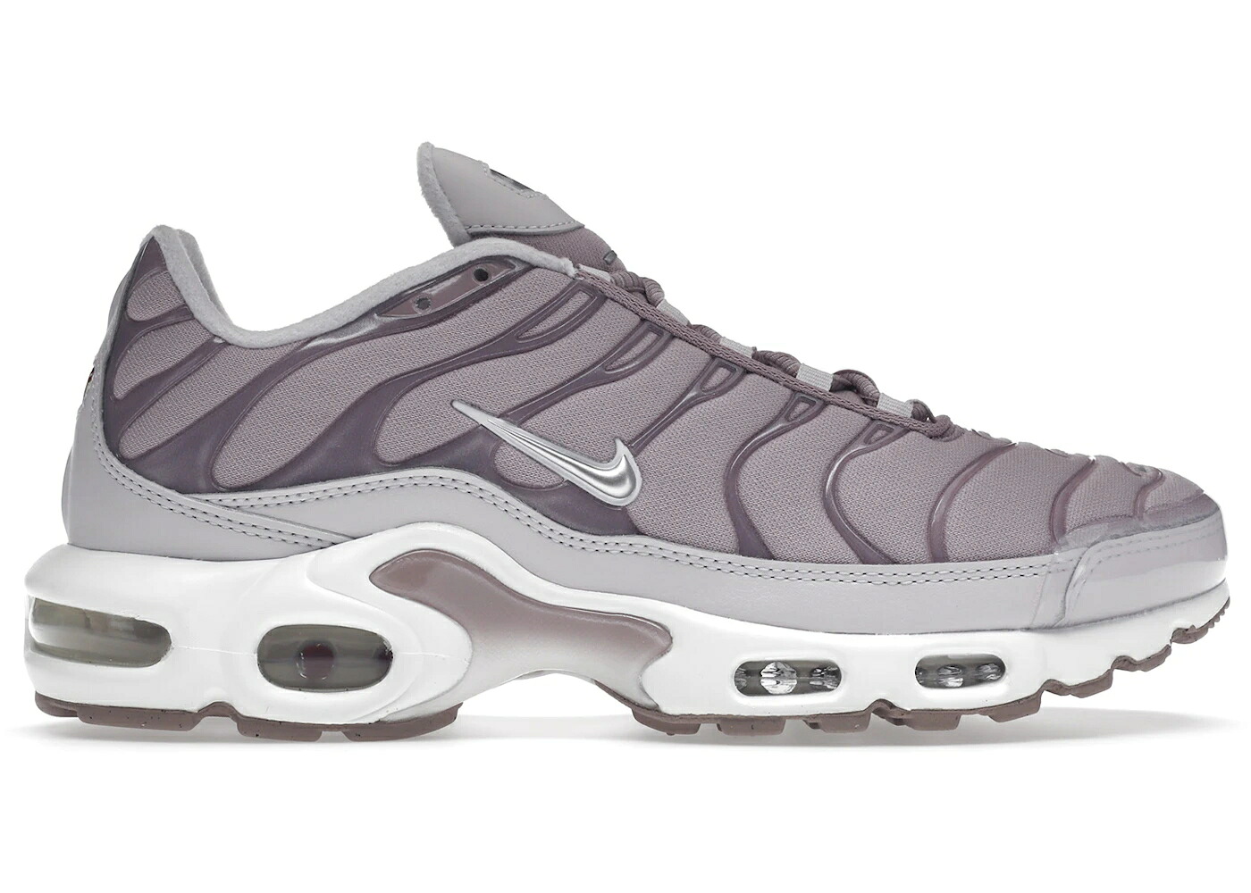 ナイキ マックス しろがね色 しろがね色 エアマックスプラス WOMEN\u0027S スニーカー レディース NIKE AIR MAX PLUS PLUM FOG (WOMEN\u0027S) / PLUM FOG METALLIC SILVER VENICE
