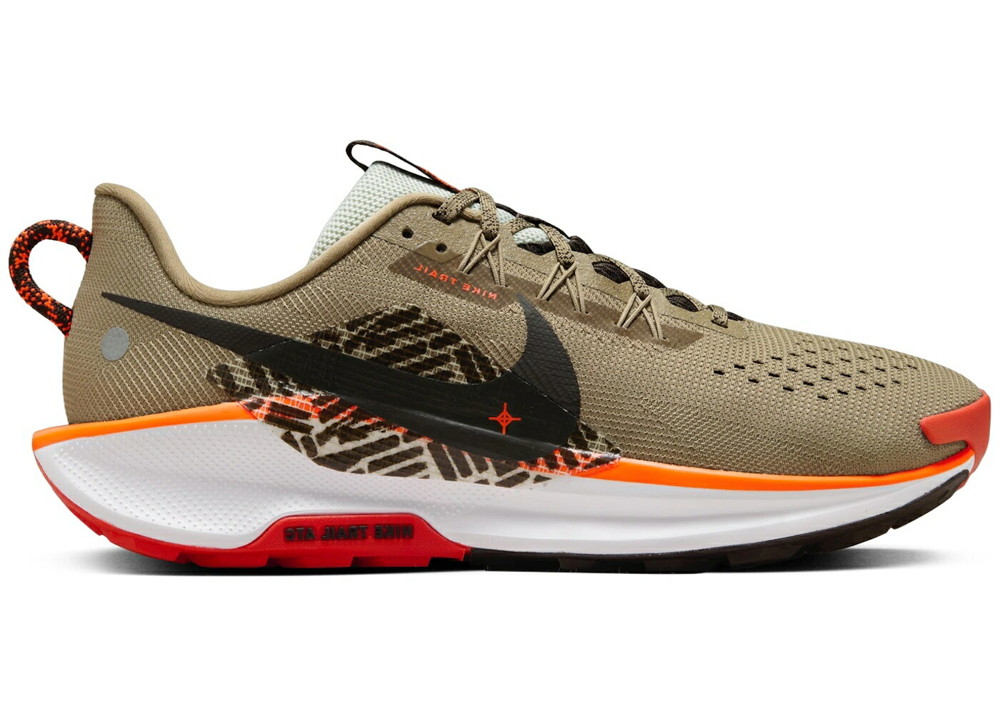 ナイキ リアクト ペガサス カーキ クリムゾン ビンテージ ヴィンテージ 茶色 ブラウン スニーカー メンズ NIKE REACT PEGASUS TRAIL 5 KHAKI HYPER CRIMSON VINTAGE CORAL VELVET BROWN / KHAKI HYPER CRIMSON VINTAGE