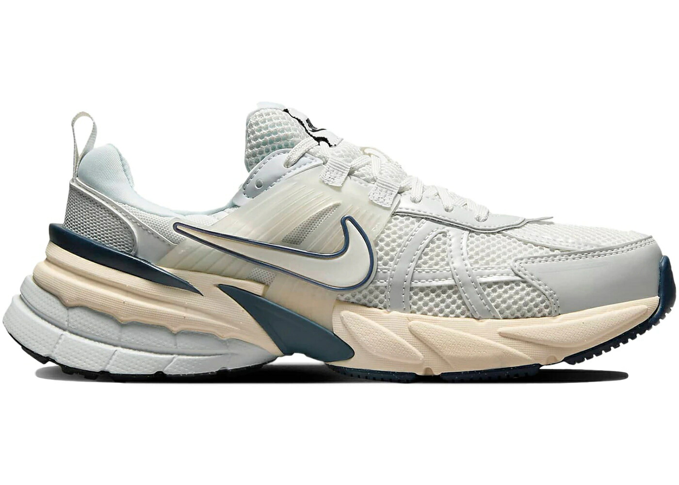 ナイキ ラン プラチナム ピュア WOMEN'S スニーカー レディース NIKE V2K RUN PLATINUM TINT (WOMEN'S) / PLATINUM TINT PURE PLATINUM 37,440円