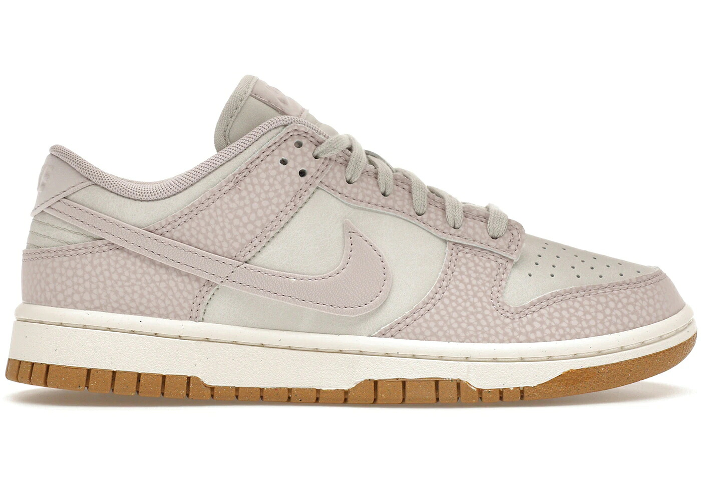 ナイキ ダンク プラチナム 紫 相撲取り草 ダンクロー WOMEN\u0027S スニーカー レディース NIKE DUNK LOW PRM NEXT NATURE PLATINUM VIOLET (WOMEN\u0027S) / LIGHT BONE PLATINUM VIOLET GUM