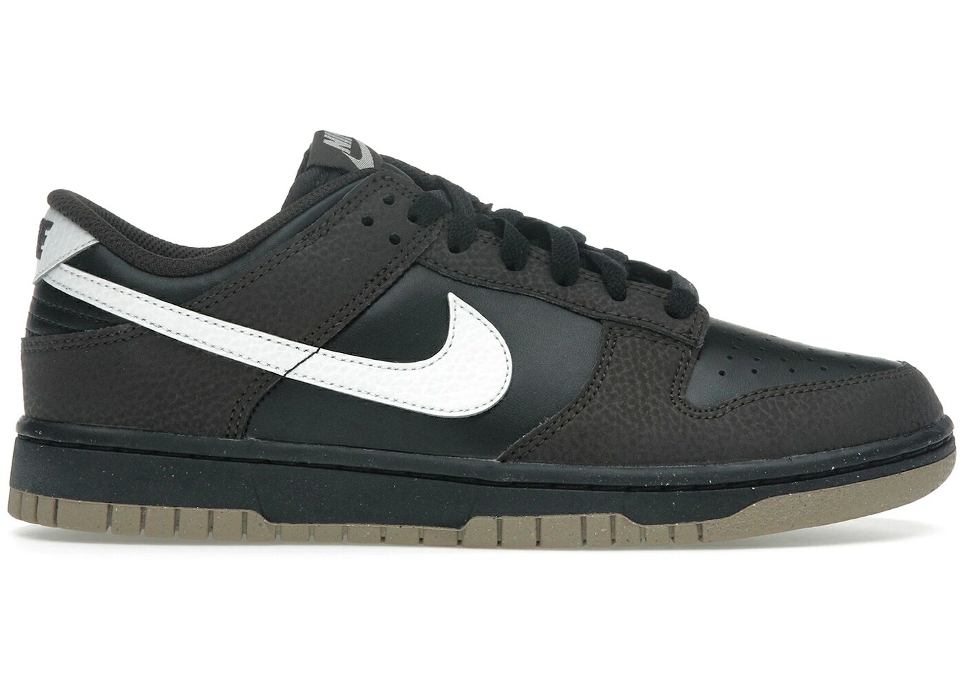 ナイキ ダンク 茶色 ブラウン 黒色 ブラック 白色 ホワイト ダンクロー WOMEN'S スニーカー レディース NIKE DUNK LOW NEXT NATURE VELVET BROWN (WOMEN'S) / BLACK SUMMIT WHITE VELVET BROWN|スニケス