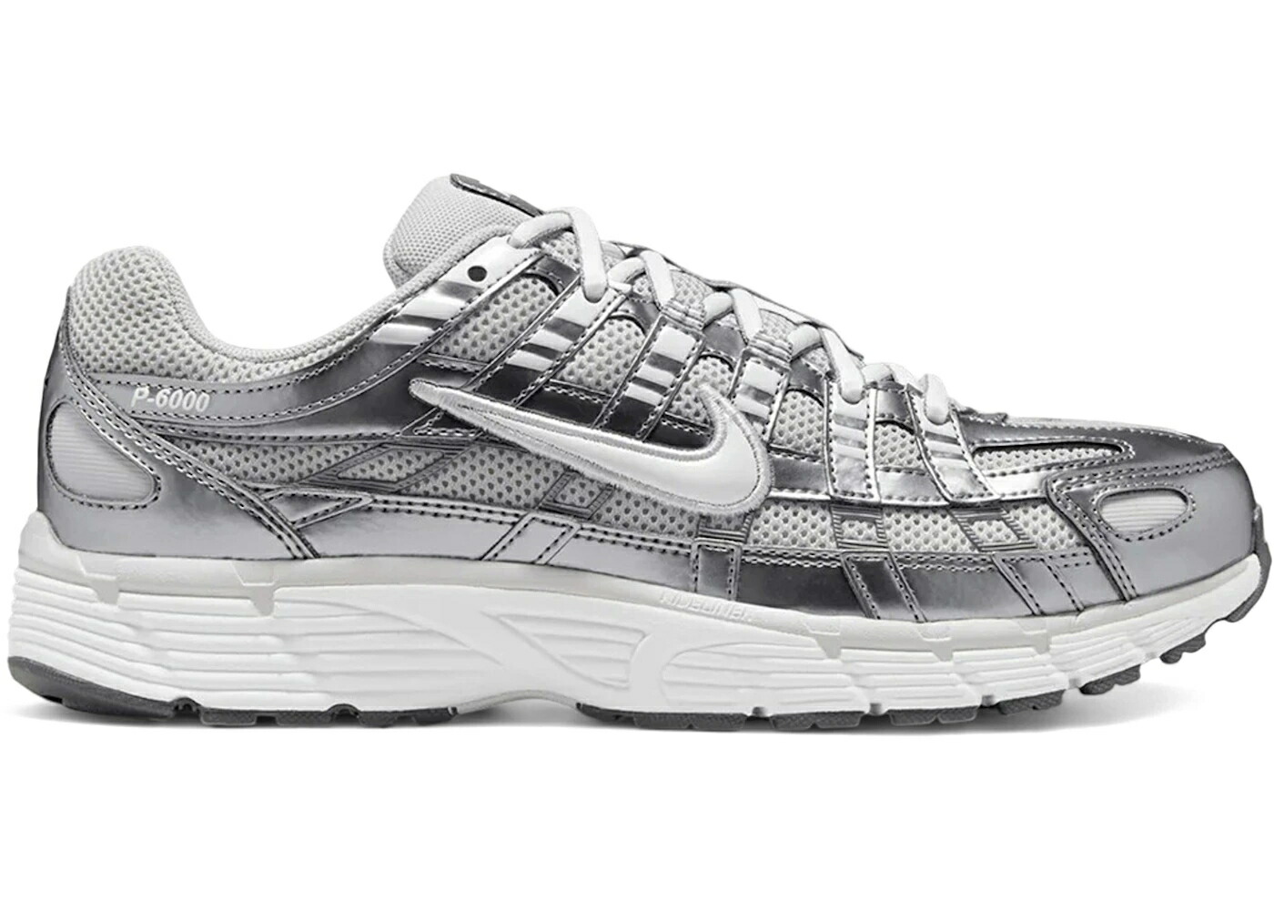 ナイキ 灰色 グレー クール WOMEN'S スニーカー レディース NIKE P-6000 GREY FOG METALLIC COOL (WOMEN'S) / GREY FOG METALLIC COOL GREY COOL