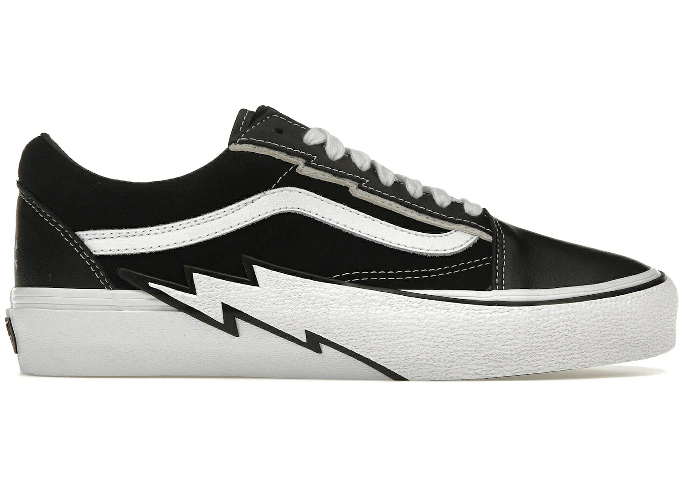 ヴァンズ バンズ ボルト 黒色 ブラック 白色 ホワイト オールドスクール スニーカー メンズ VANS VAULT OLD SKOOL BOLT LX MASTERMIND WORLD / BLACK WHITE