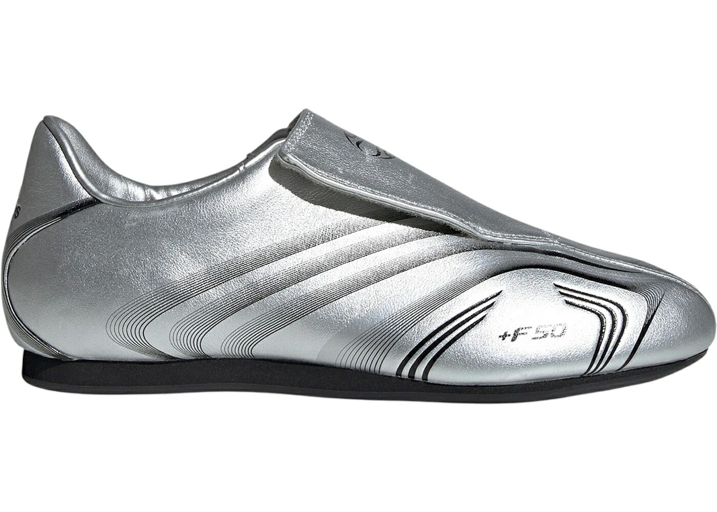 アディダス 銀色 シルバー 黒色 ブラック コア WOMEN スニーカー レディース ADIDAS TAEKWONDO F50 SILVER METALLIC BLACK (WOMEN) / SILVER METALLIC CORE BLACK