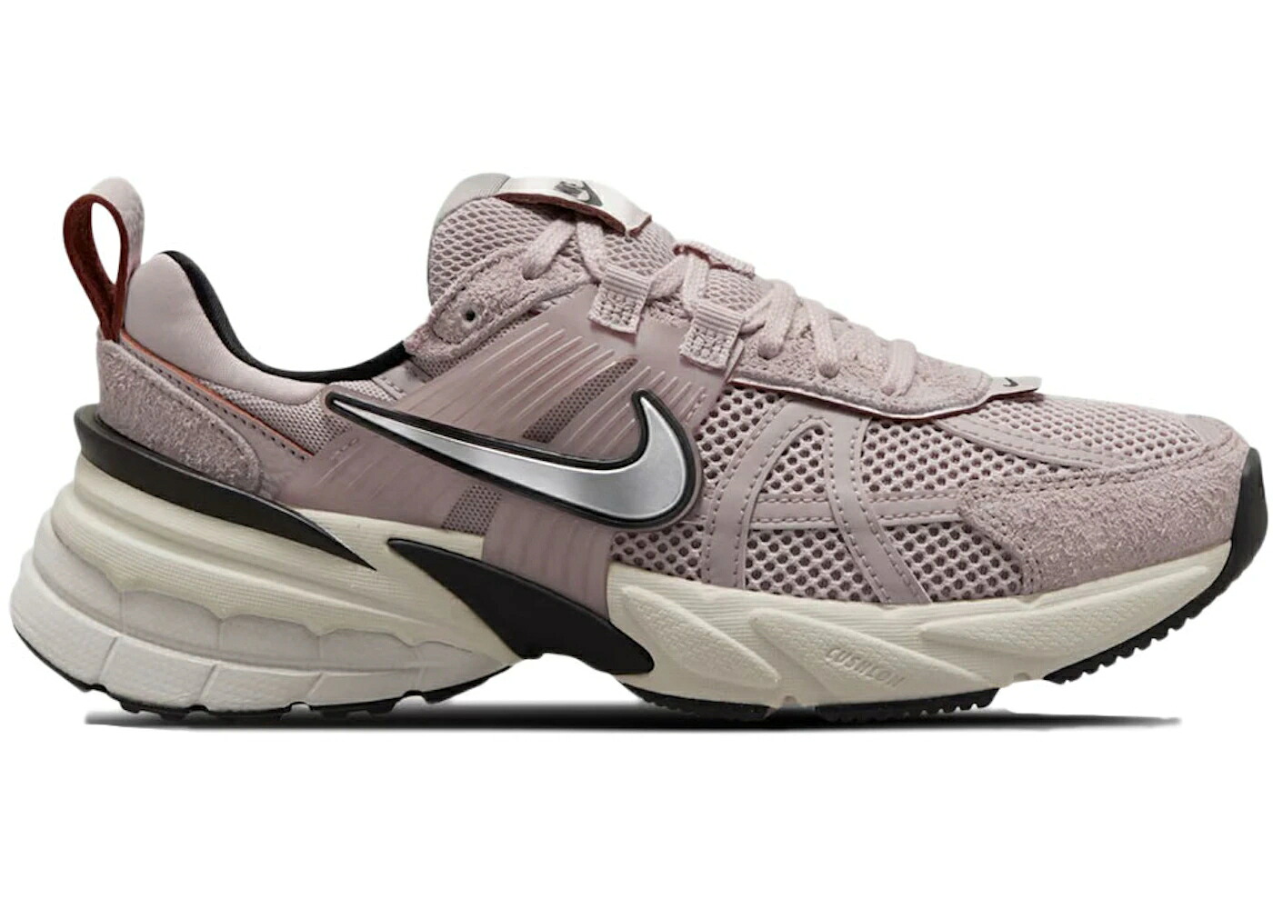 ナイキ 幽客 プラチナム 紫 相撲取り草 WOMEN\u0027S スニーカー レディース NIKE V2K RUN PLATINUM VIOLET (WOMEN\u0027S) / PLATINUM VIOLET CHROME LIGHT