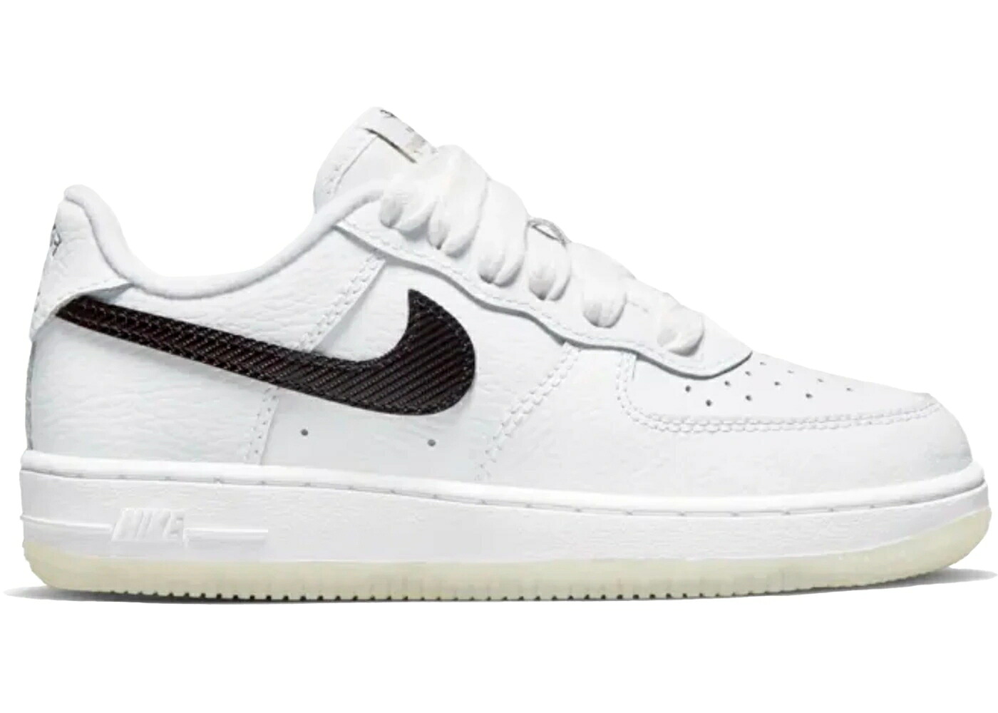 ナイキ 白色 ホワイト 黒色 ブラック ゴールド エアフォース '07 ジュニア キッズ NIKE AIR FORCE 1 LOW 40TH ANNIVERSARY EDITION BRONX ORIGINS (PS) / WHITE BLACK METALLIC GOLD ベビー マタニティ スニーカー｜スニケス