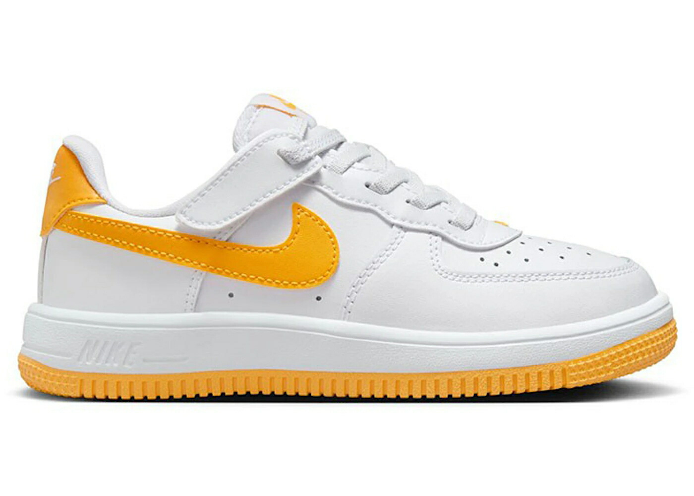 ナイキ 白色 ホワイト ゴールド ジュニア キッズ NIKE FORCE 1 LOW EASYON WHITE UNIVERSITY GOLD (PS) / WHITE WHITE UNIVERSITY GOLD ベビー マタニティ スニーカー｜スニケス