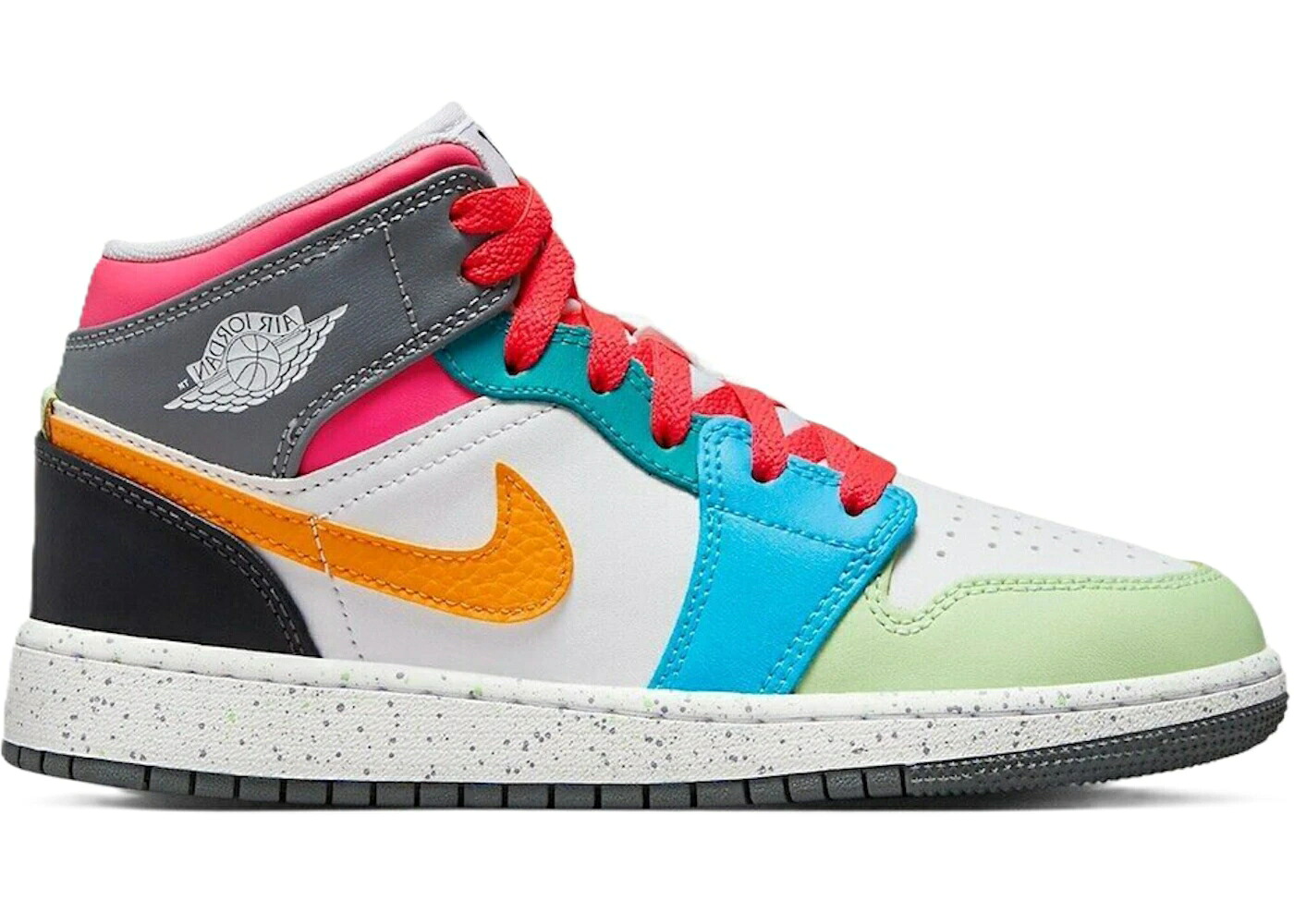 ナイキ ジョーダン ミッド 白色 ホワイト シャドー シャドウ ジュニア キッズ JORDAN 1 MID SE MULTI-COLOR (GS) / WHITE TAXI DARK SHADOW HYPER ベビー マタニティ スニーカー