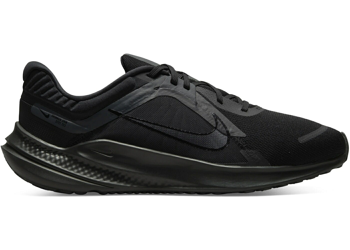 ナイキ 黒色 ブラック 灰色 グレー スニーカー メンズ NIKE QUEST 5 BLACK DARK SMOKE GREY / BLACK DARK SMOKE GREY｜スニケス