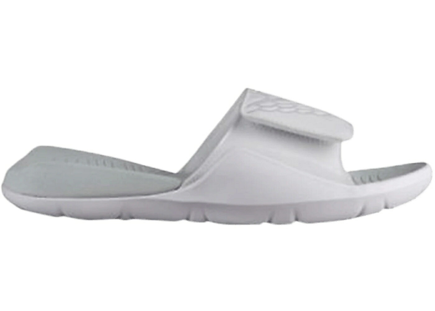 ナイキ ジョーダン ハイドロ 白色 ホワイト プラチナム ピュア ジュニア キッズ JORDAN HYDRO 7 SLIDES WHITE PLATINUM (GS) / WHITE PURE PLATINUM PURE ベビー マタニティ スニーカー