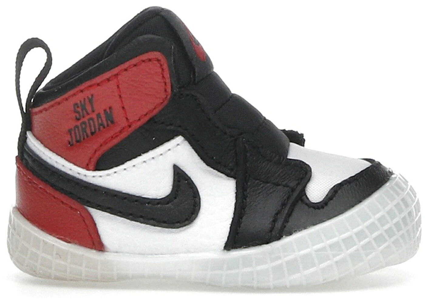 ナイキ ジョーダン 黒色 ブラック 赤 レッド 白色 ホワイト ジュニア キッズ JORDAN 1 CRIB BOOTIE BLACK TOE REIMAGINED (I) / BLACK BLACK VARSITY RED WHITE｜スニケス
