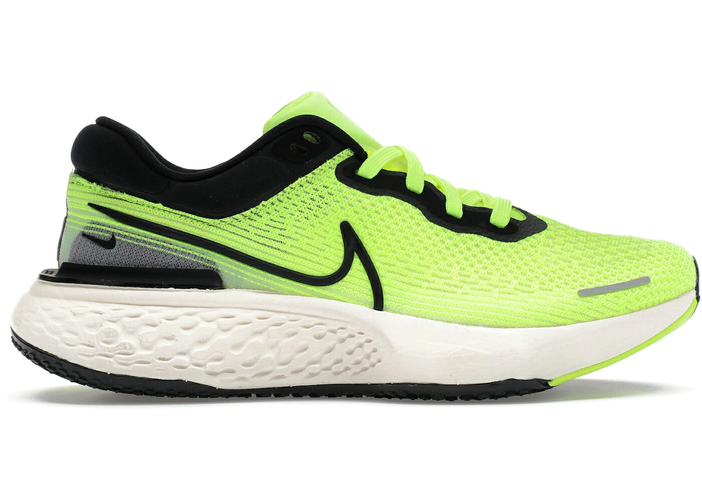 ナイキ 幽客 飛球編み物 黒いこと 黒いこと スニーカー メンズ NIKE ZOOMX INVINCIBLE RUN FLYKNIT VOLT / VOLT BARELY VOLT BLACK