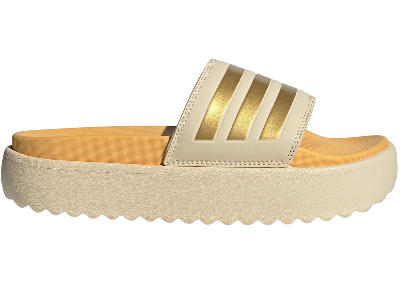アディダス アディレッタ 砂色 真砂 ゴールド WOMEN\u0027S スニーカー レディース ADIDAS ADILETTE PLATFORM SLIDES CRYSTAL SAND GOLD METALLIC SEMI SPARK (WOMEN\u0027S) / CRYSTAL SAND GOLD METALLIC SEMI