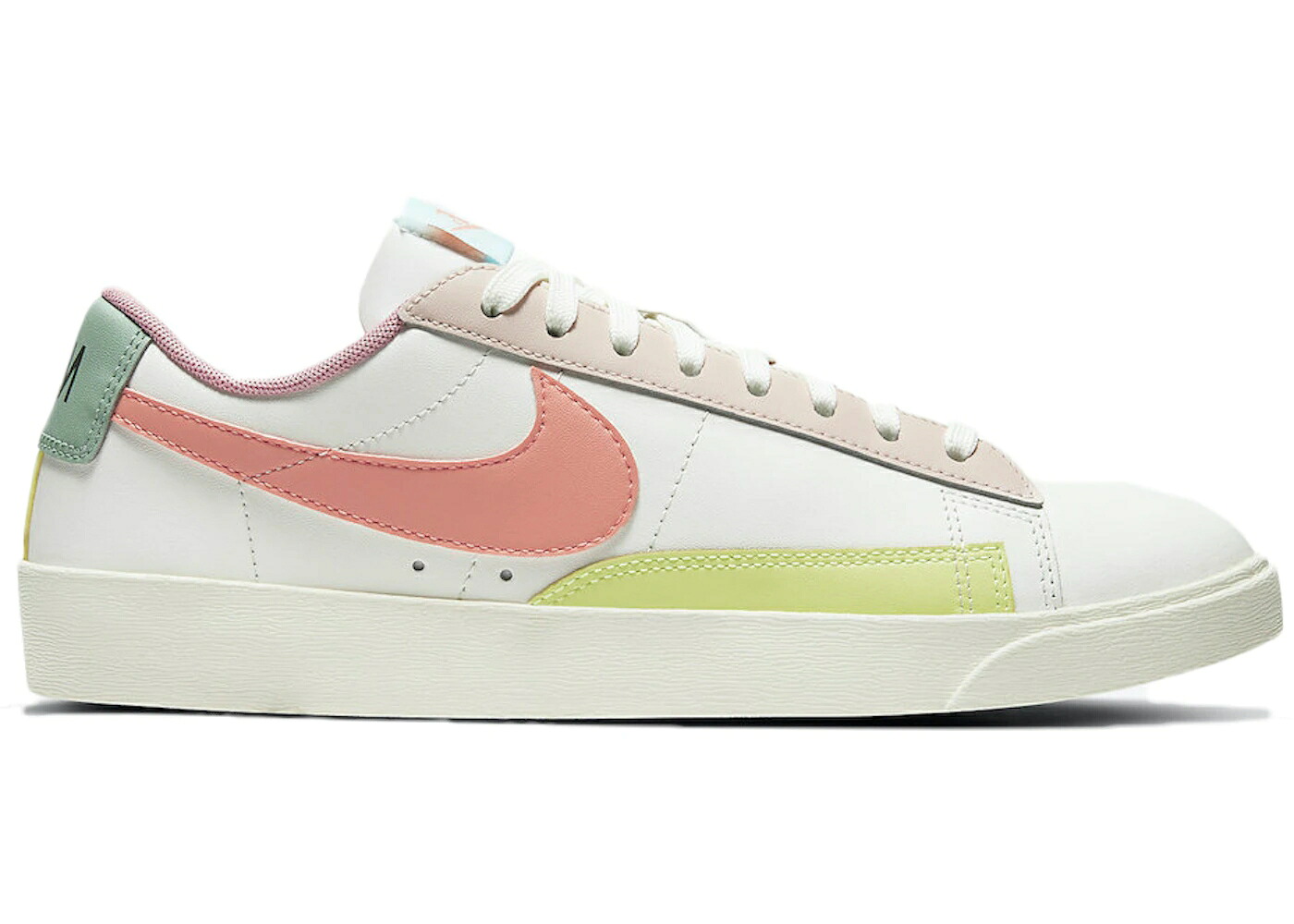 ナイキ ブレイザー 白いこと 白いこと WOMEN\u0027S スニーカー レディース NIKE BLAZER LOW LE PASTEL (WOMEN\u0027S) / SAIL WHITE COCONUT MILK BRIGHT