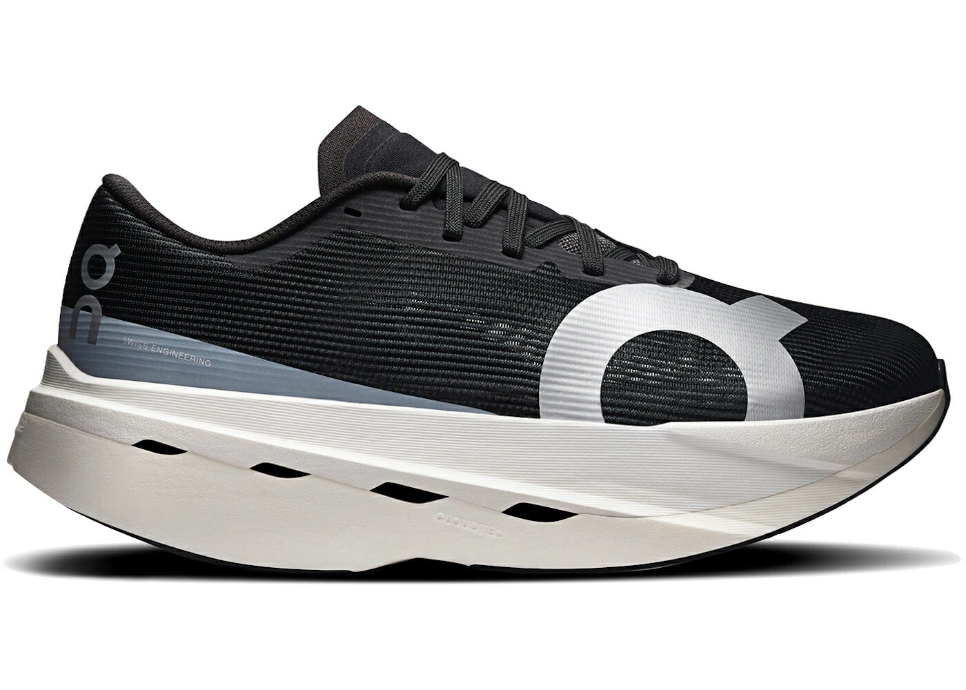 オン 白いこと 白いこと 黒いこと 黒いこと WOMEN\u0027S スニーカー レディース ON RUNNING CLOUDBOOM VOLT WHITE BLACK (WOMEN\u0027S) / WHITE BLACK