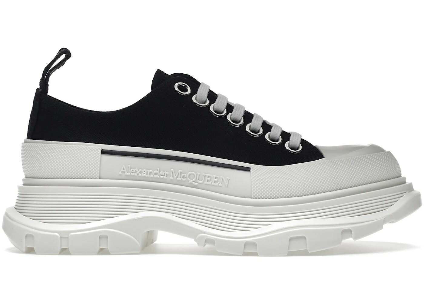 アレキサンダーマックイーン 黒色 ブラック 白色 ホワイト WOMEN スニーカー レディース ALEXANDER MCQUEEN ALEXANDER MCQUEEN TREAD SLICK LOW LACE UP BLACK WHITE (WOMEN) / BLACK WHITE