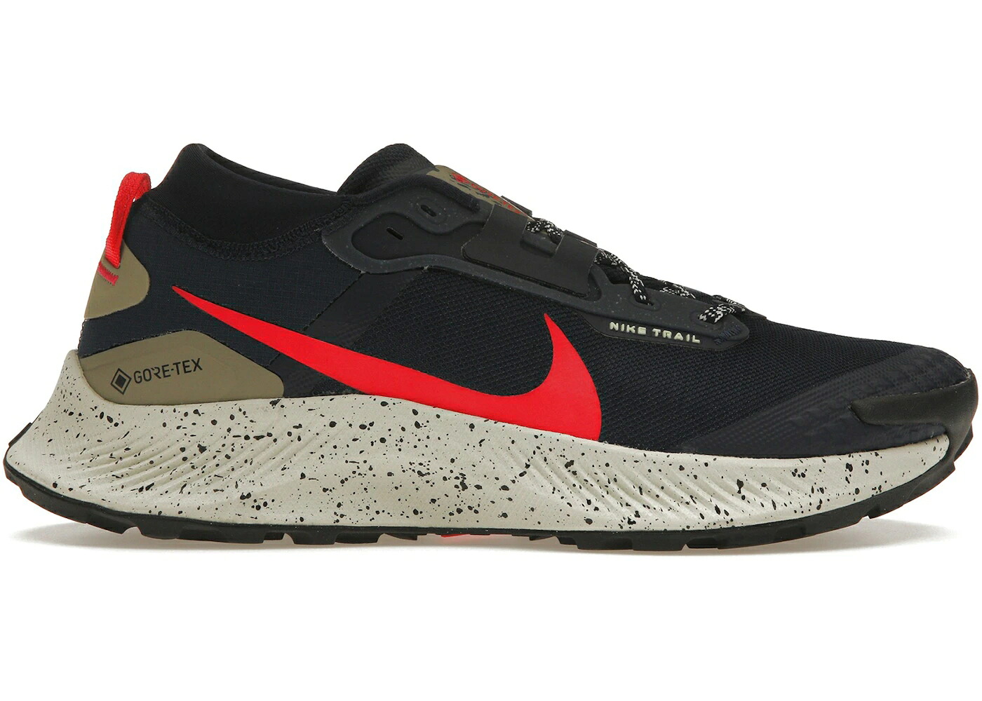 ナイキ ペガサス ゴアテックス 赤 レッド オリーブ スニーカー メンズ NIKE PEGASUS TRAIL 3 GORE-TEX OBSIDIAN SIREN RED / OBSIDIAN SIREN RED MATTE OLIVE