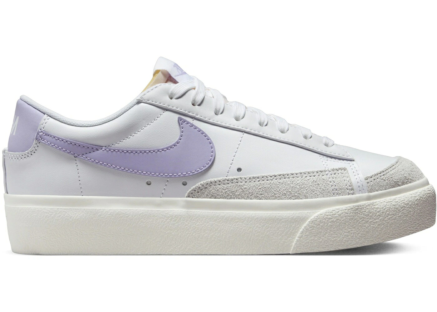 ナイキ ブレイザー 白色 ホワイト WOMEN'S スニーカー レディース NIKE BLAZER LOW PLATFORM WHITE SAIL LILAC BLOOM (WOMEN'S) / WHITE SAIL LILAC BLOOM｜スニケス