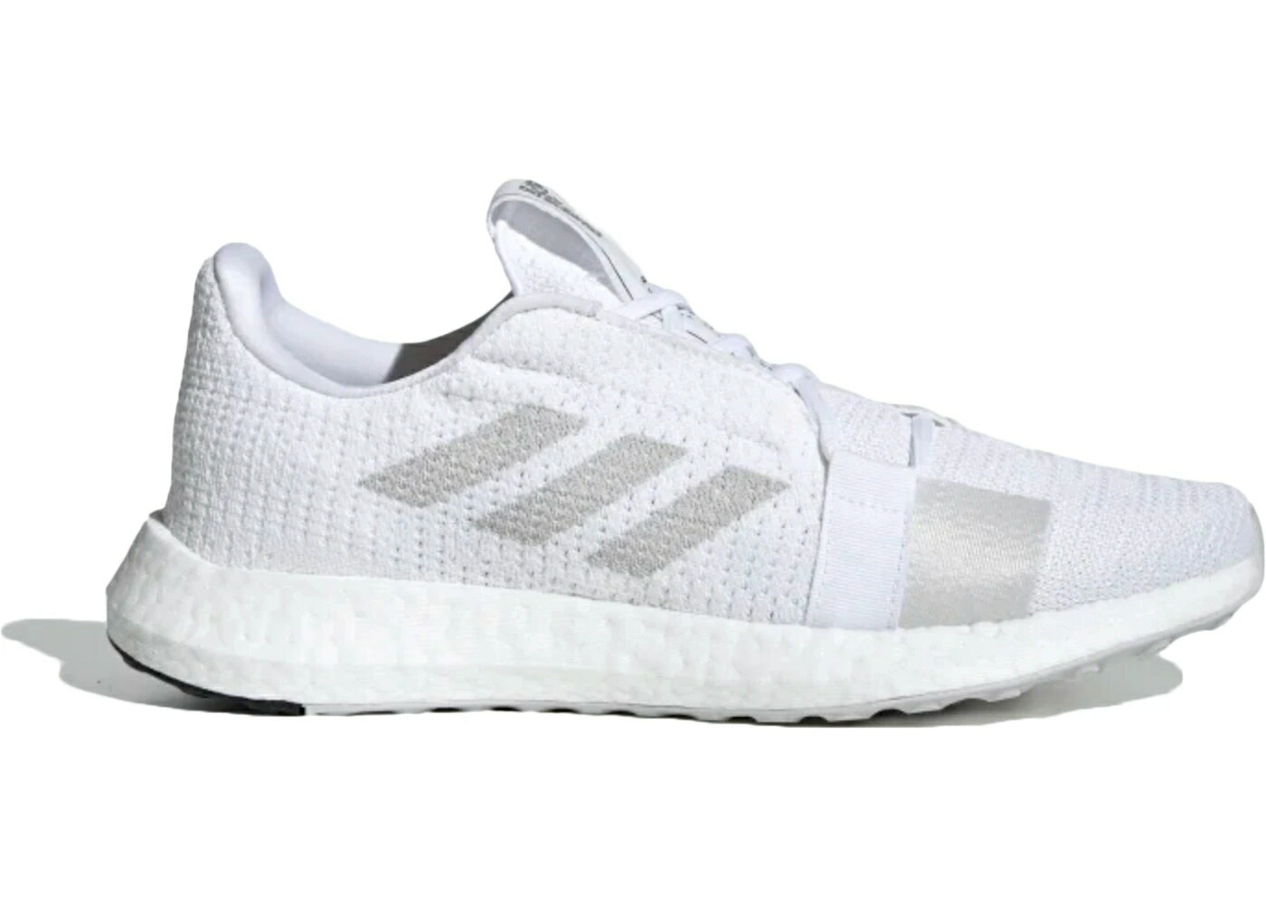 アディダス 白色 ホワイト 灰色 グレー コア 黒色 ブラック スニーカー メンズ ADIDAS SENSEBOOST GO CLOUD WHITE / CLOUD WHITE GREY ONE CORE BLACK