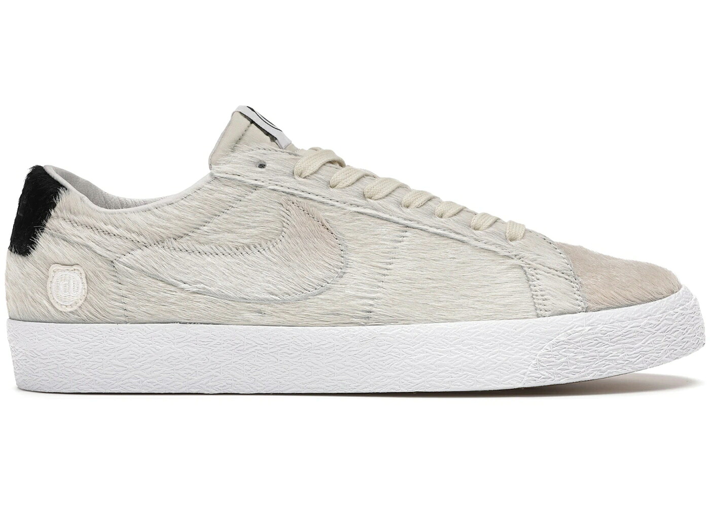 ナイキ エスビー ブレイザー 皮膚軟化剤 黒いこと 黒いこと スニーカー メンズ NIKE SB BLAZER LOW MEDICOM TOY (2020) / LIGHT CREAM BLACK LIGHT CREAM