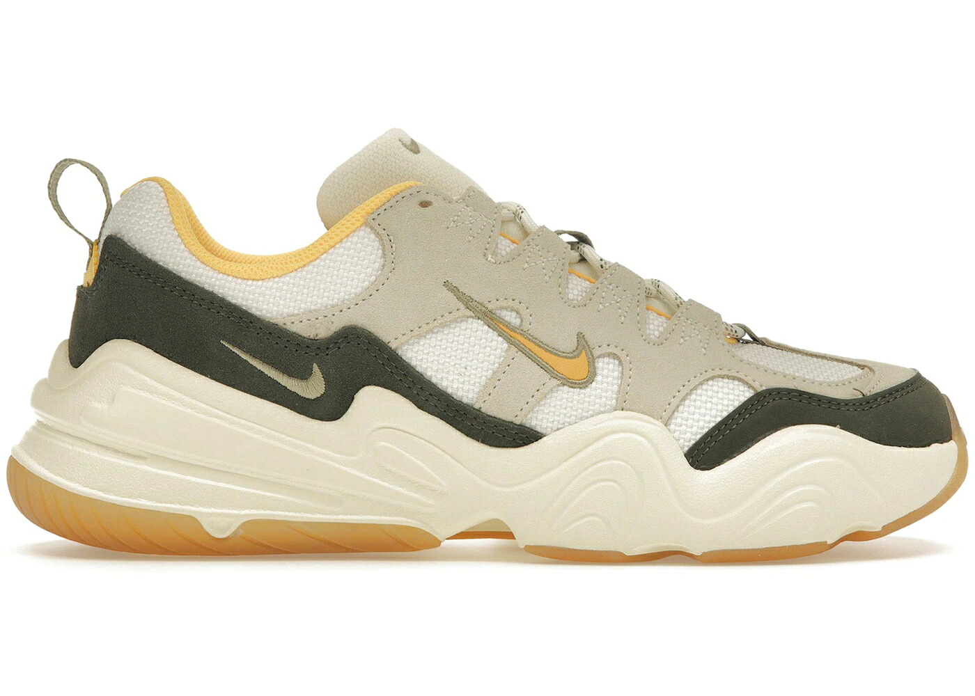 ナイキ テック オリーブ カーゴ カーキ WOMEN'S スニーカー レディース NIKE TECH HERA SAIL OLIVE (WOMEN'S) / SAIL CARGO KHAKI NEUTRAL OLIVE|スニケス