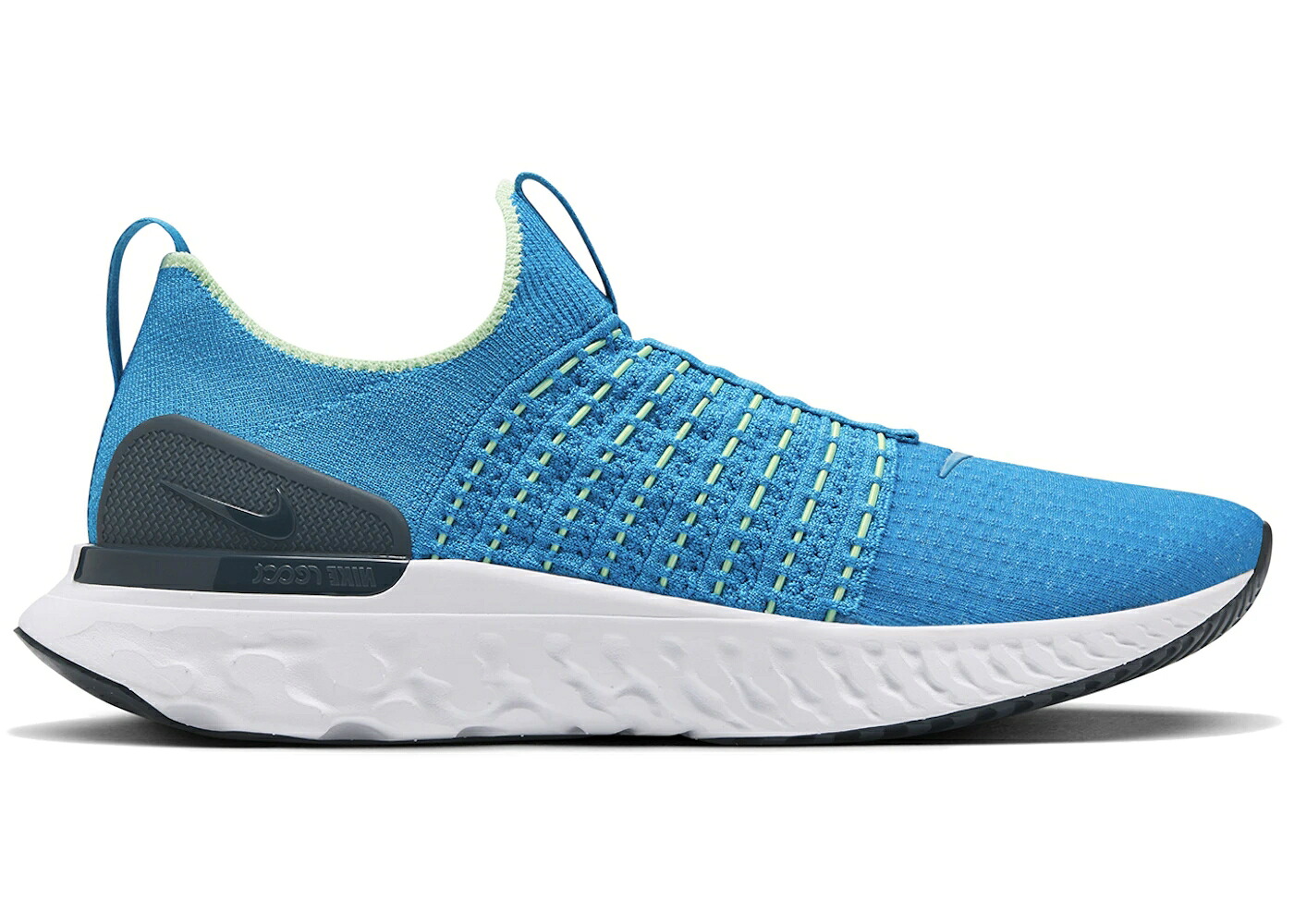 ナイキ リアクト ラン フライニット 青色 ブルー 緑 グリーン ディープ スニーカー メンズ NIKE REACT PHANTOM RUN FLYKNIT 2 BLUE ORBIT VAPOR GREEN DEEP OCEAN / BLUE ORBIT VAPOR GREEN DEEP｜スニケス