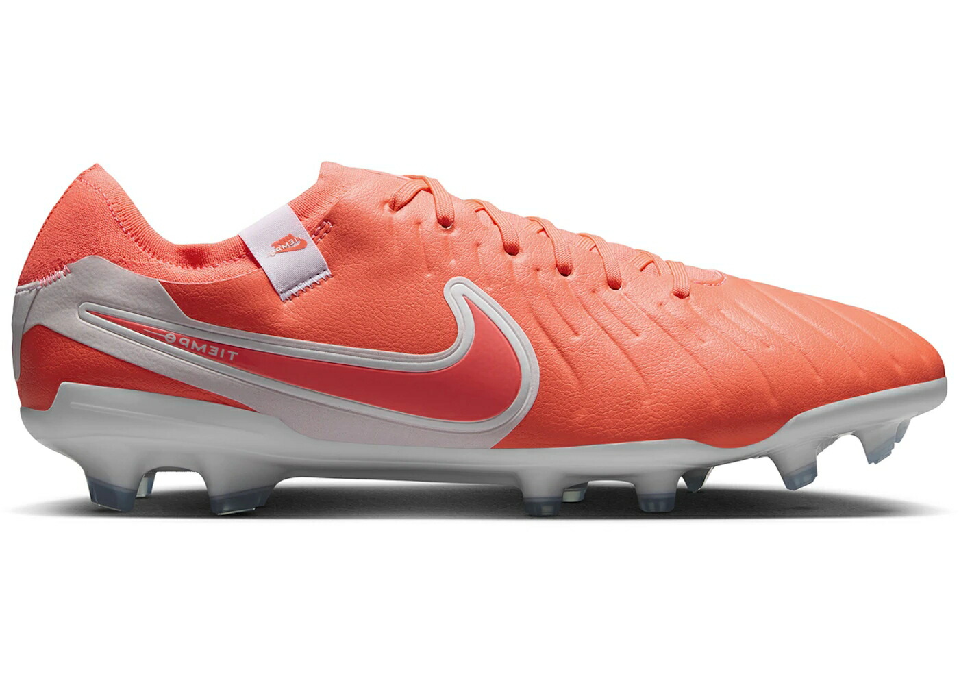 ナイキ ティエンポ レジェンド プロ エナジー 白色 ホワイト スニーカー メンズ NIKE TIEMPO LEGEND 10 PRO FG MAD ENERGY PACK / HOT LAVA WHITE