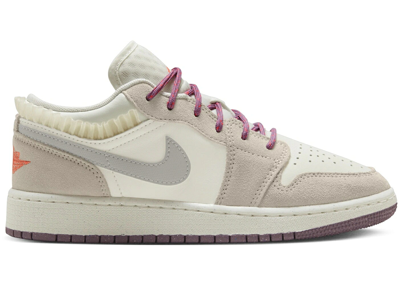 ナイキ ジョーダン レジェンド 茶色 ブラウン 紫 バイオレット 灰色 グレー ジュニア キッズ JORDAN 1 LOW SE SAIL LEGEND LIGHT BROWN VIOLET DUST NEUTRAL GREY (GS) / SAIL LEGEND LIGHT BROWN VIOLET ベビー マタニ|スニケス
