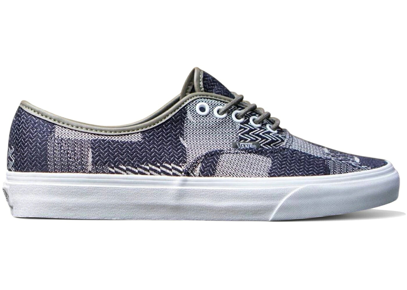 ヴァンズ バンズ オーセンティック ジーンズ 紺色 米国海軍 白いこと 白いこと スニーカー メンズ VANS AUTHENTIC DENIM PATCHWORK NAVY TRUE WHITE / NAVY TRUE WHITE