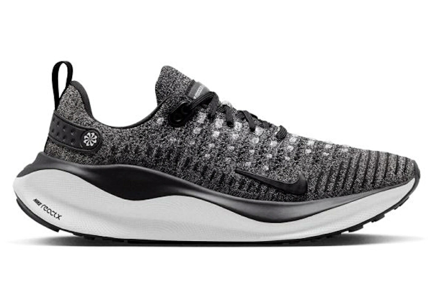 ナイキ 幽客 黒いこと 黒いこと サクラ色 WOMEN\u0027S スニーカー レディース NIKE REACTX INFINITY RUN 4 OREO (WOMEN\u0027S) / HOT PUNCH BLACK ASTER PINK LIGHT