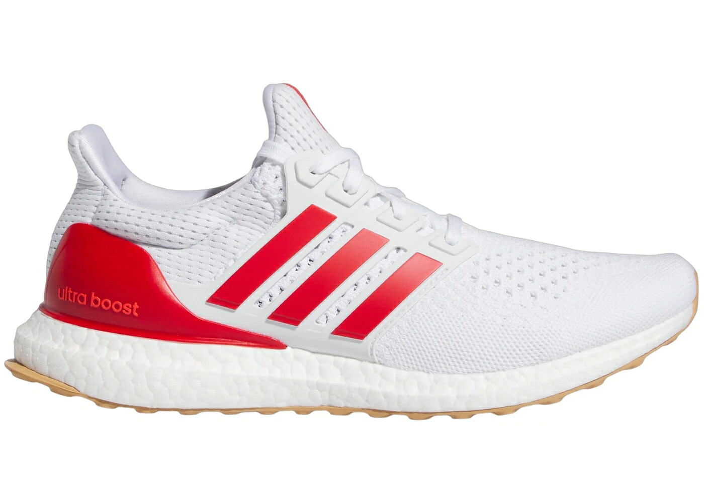 アディダス ウルトラ ブースト 白色 ホワイト ウルトラブースト 1.0 スニーカー メンズ ADIDAS ULTRA BOOST CLOUD WHITE BETTER SCARLET GUM / CLOUD WHITE BETTER SCARLET GUM｜スニケス