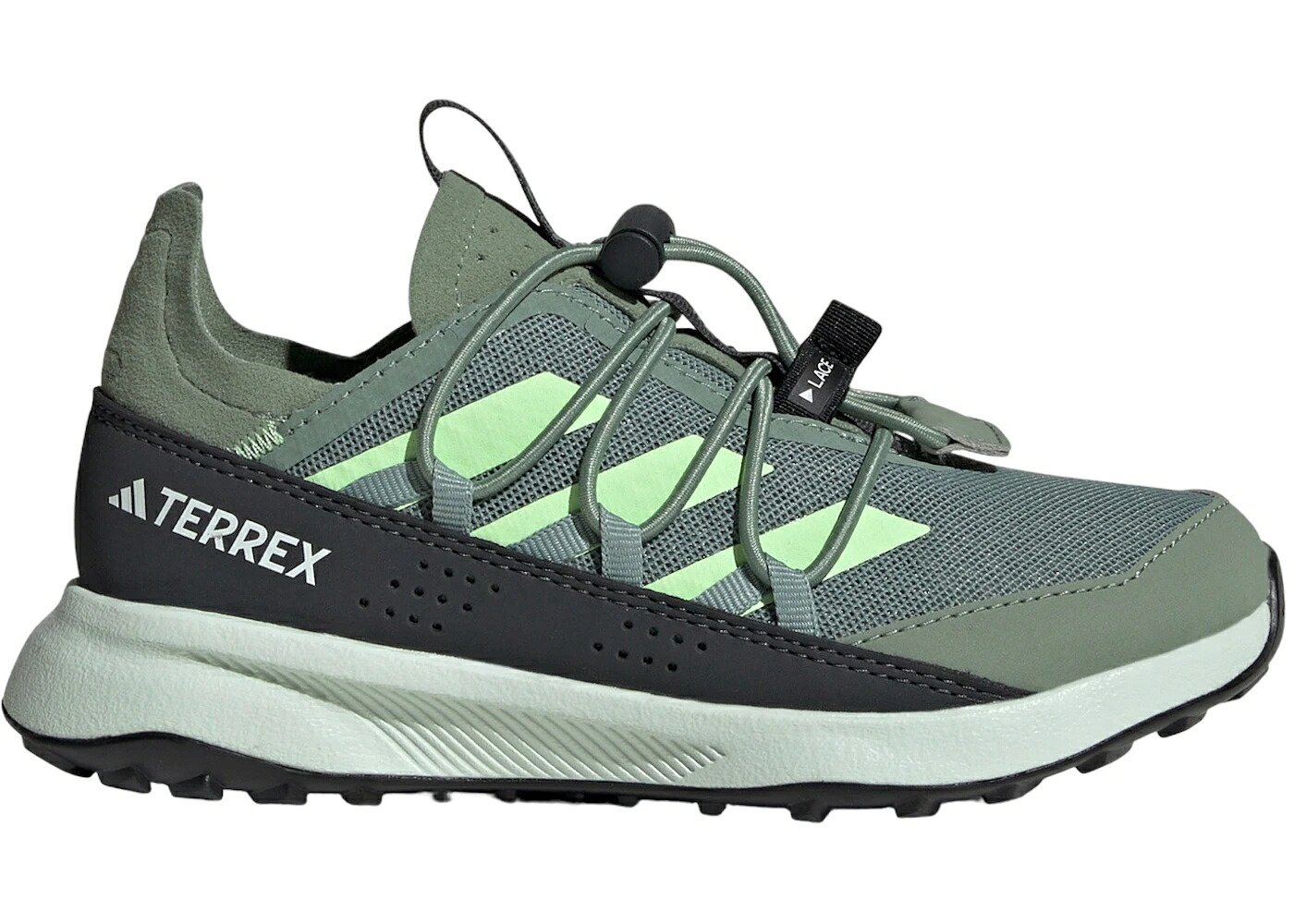 アディダス 銀色 シルバー 緑 グリーン 翡翠 ジェード HEAT.RDY ジュニア キッズ ADIDAS TERREX VOYAGER 21 TRAVEL SILVER GREEN SPARK CRYSTAL JADE (GS) / SILVER GREEN GREEN SPARK CRYSTAL ベビー マタニティ スニーカ|スニケス