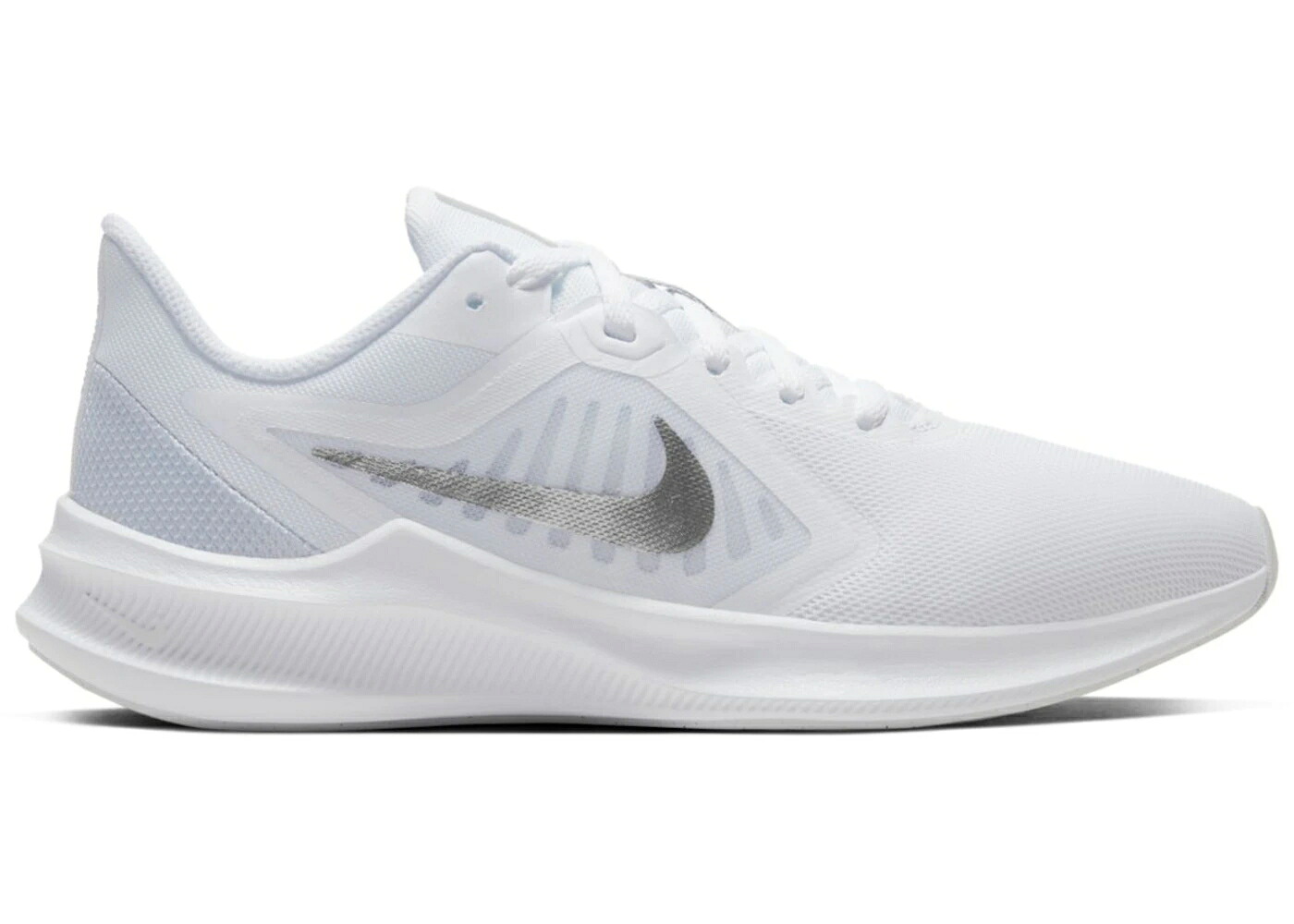 ナイキ 白色 ホワイト 銀色 シルバー WOMEN'S スニーカー レディース NIKE DOWNSHIFTER 10 WHITE (WOMEN'S) / WHITE METALLIC SILVER