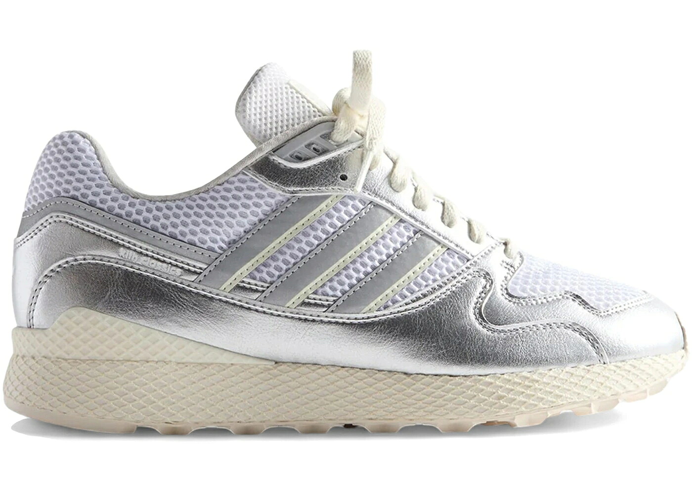 アディダス オレゴン ウルトラ テック 白色 ホワイト 赤 レッド 銀色 シルバー スニーカー メンズ ADIDAS OREGON ULTRA TECH KITH WHITE RED SILVER METALLIC / WHITE RED SILVER METALLIC｜スニケス