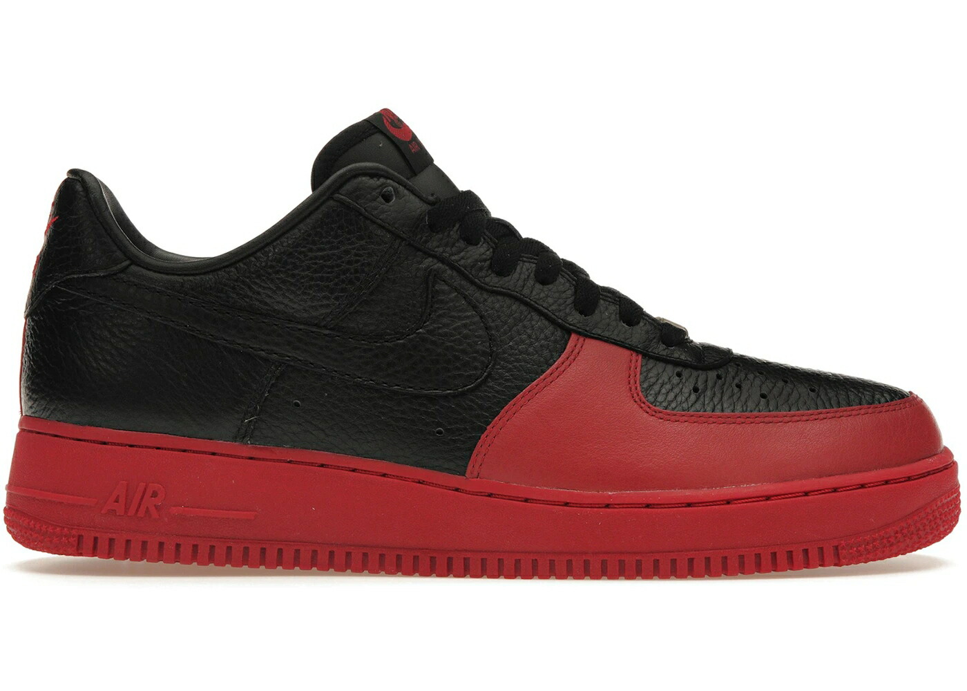 ナイキ 競り合い 黒いこと 黒いこと 赤 赤いこと 空軍 スニーカー メンズ NIKE AIR FORCE 1 LOW JORDAN 12 FLU GAME / BLACK BLACK VARSITY RED