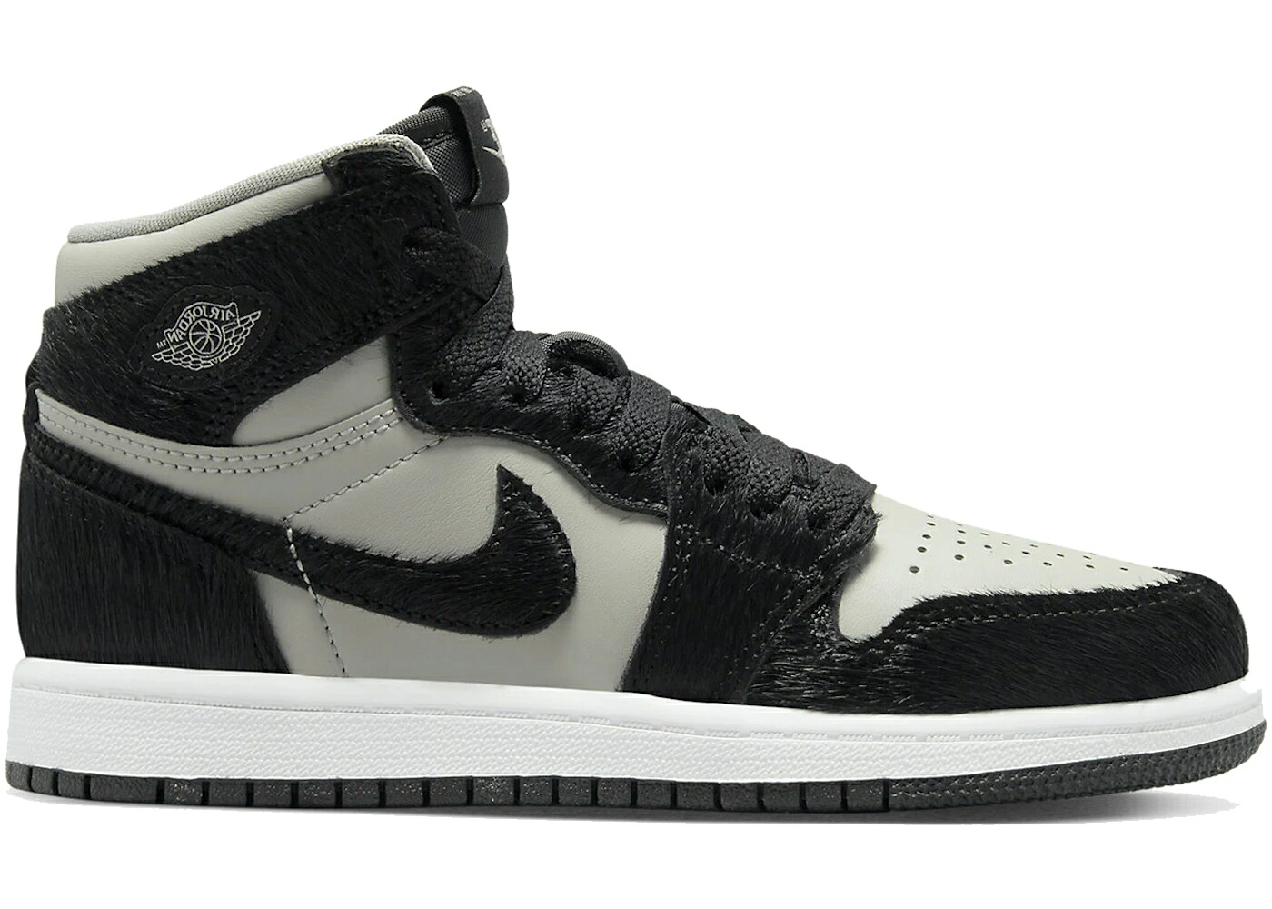 ナイキ ジョーダン ハイ 灰色 グレー 黒色 ブラック 白色 ホワイト 2.0 ジュニア キッズ JORDAN 1 RETRO HIGH OG TWIST MEDIUM GREY (PS) / MEDIUM GREY BLACK WHITE ベビー マタニティ スニーカー 28,600円