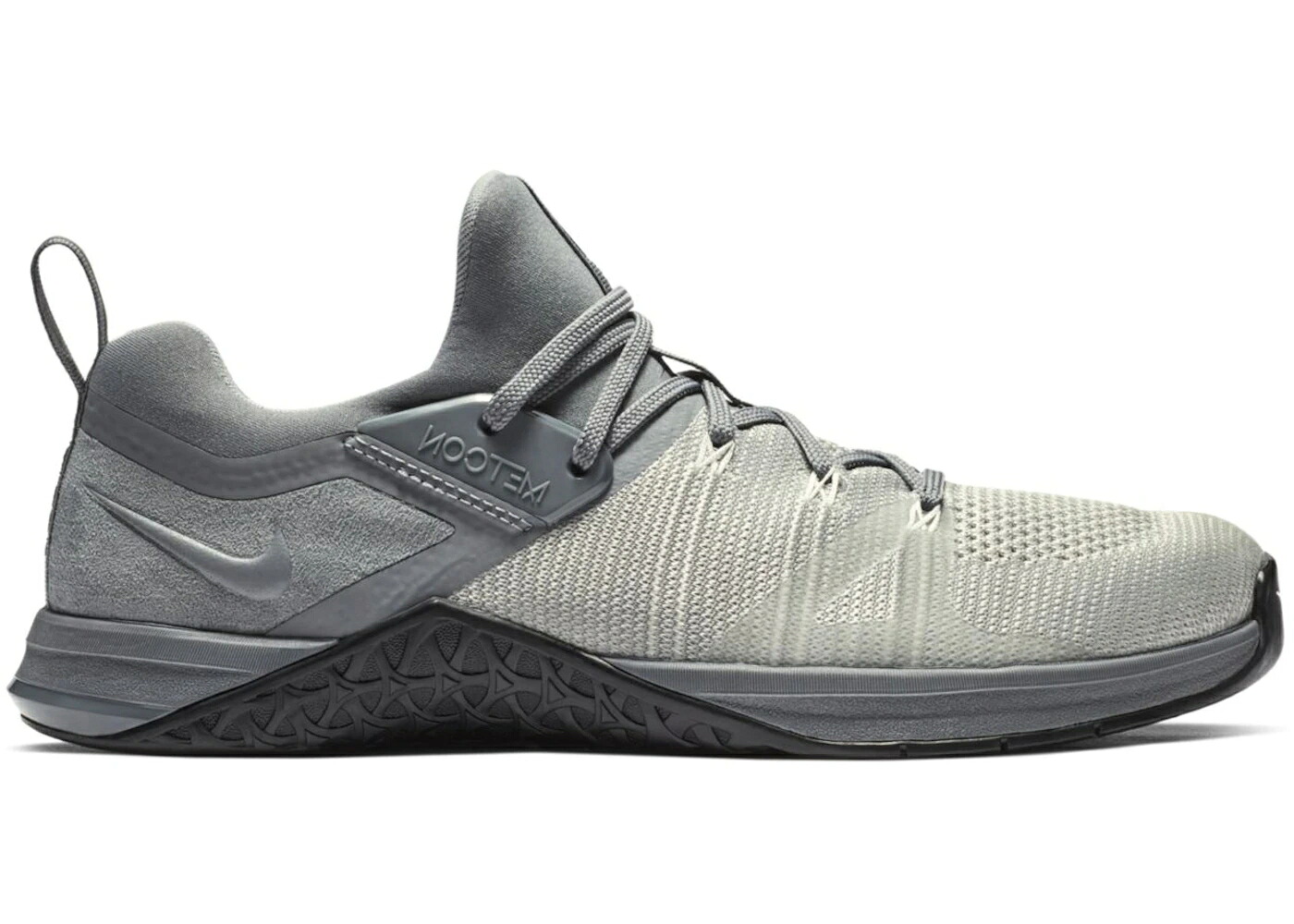 ナイキ 飛球編み物 冷やりとした 薄墨色 薄墨色 黒いこと 黒いこと スニーカー メンズ NIKE METCON FLYKNIT 3 COOL GREY / COOL GREY BLACK スニーカー-メンズ靴