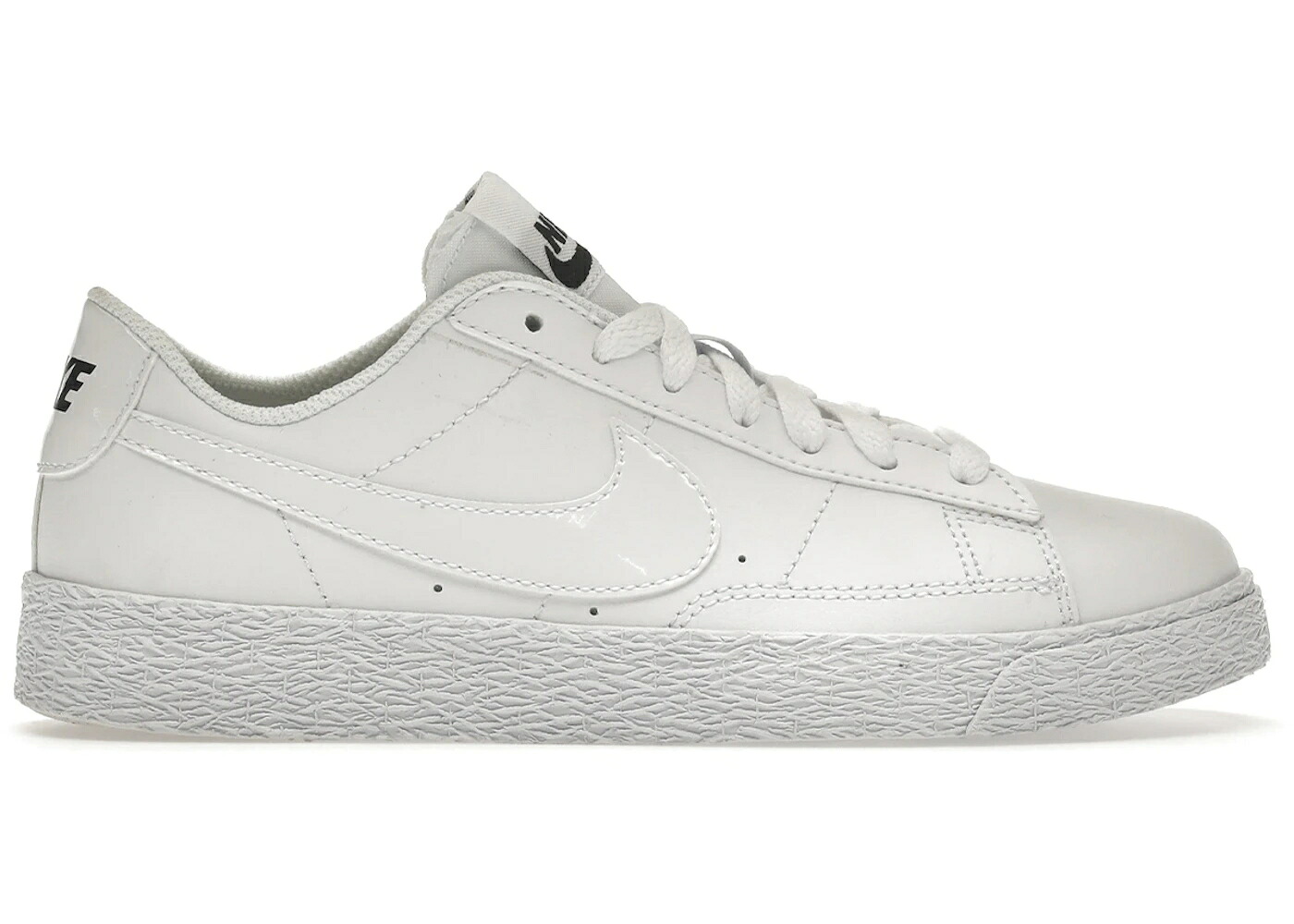 ナイキ ブレイザー 白色 ホワイト 黒色 ブラック ジュニア キッズ NIKE BLAZER LOW WHITE (GS) / WHITE WHITE BLACK ベビー マタニティ スニーカー