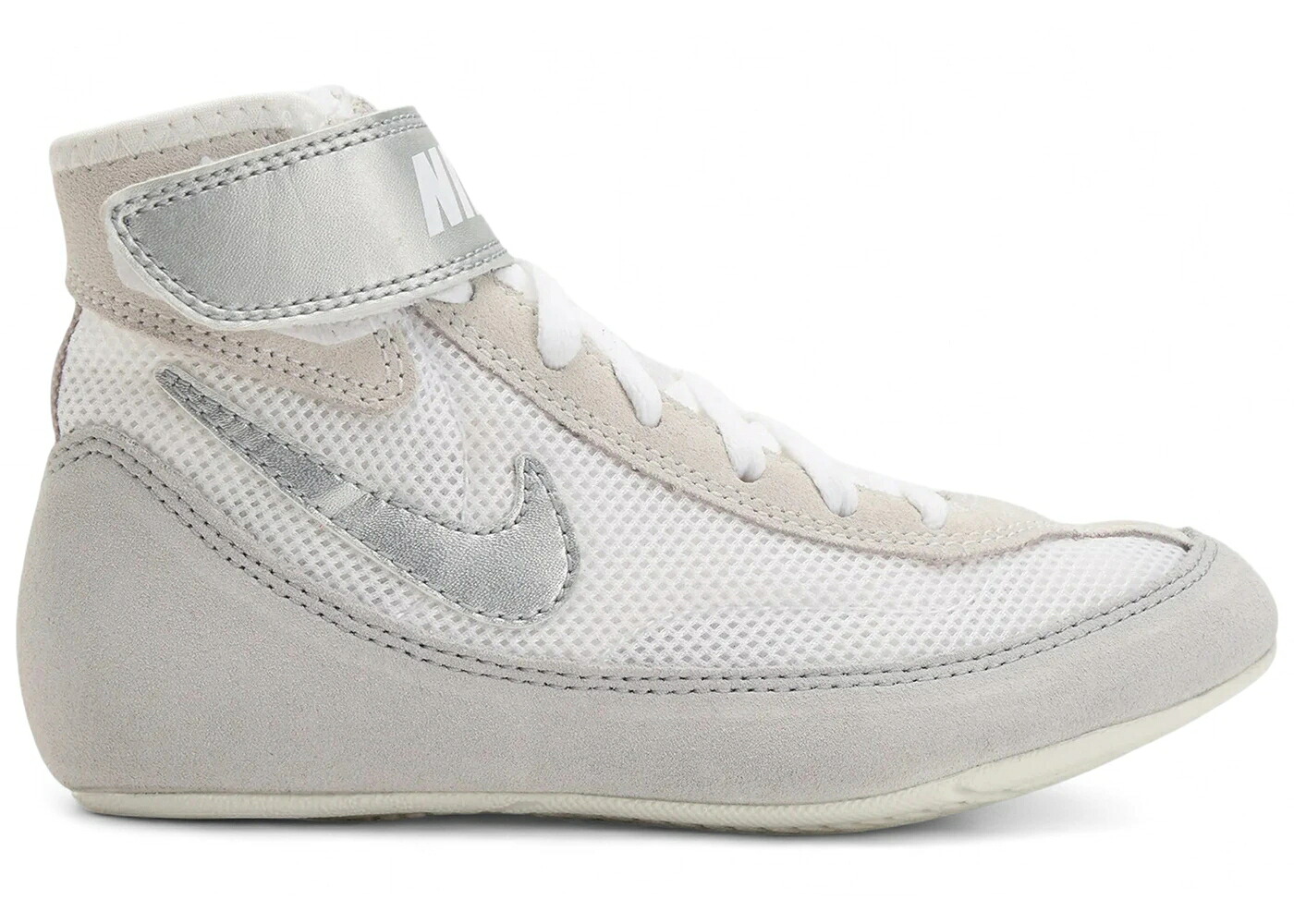 ナイキ 白色 ホワイト 銀色 シルバー ジュニア キッズ NIKE SPEEDSWEEP VII WHITE METALIC SILVER (GS) / WHITE METALLIC SILVER ベビー マタニティ スニーカー|スニケス