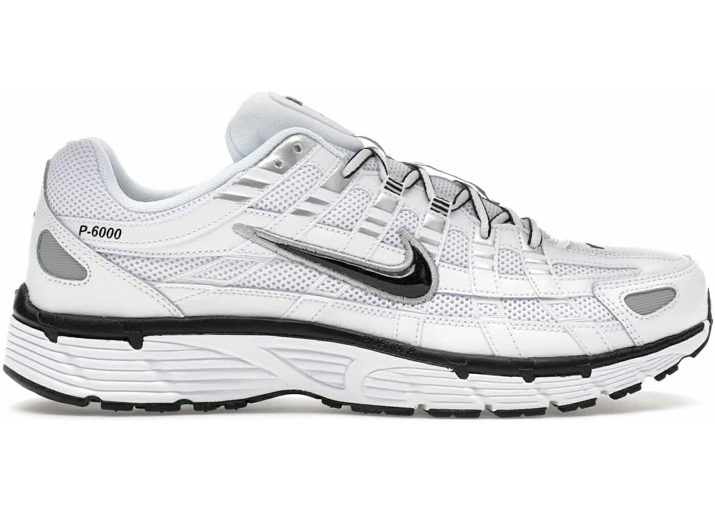 ナイキ 白色 ホワイト 銀色 シルバー 黒色 ブラック スニーカー メンズ NIKE P-6000 WHITE METALLIC SILVER BLACK / WHITE METALLIC SILVER BLACK